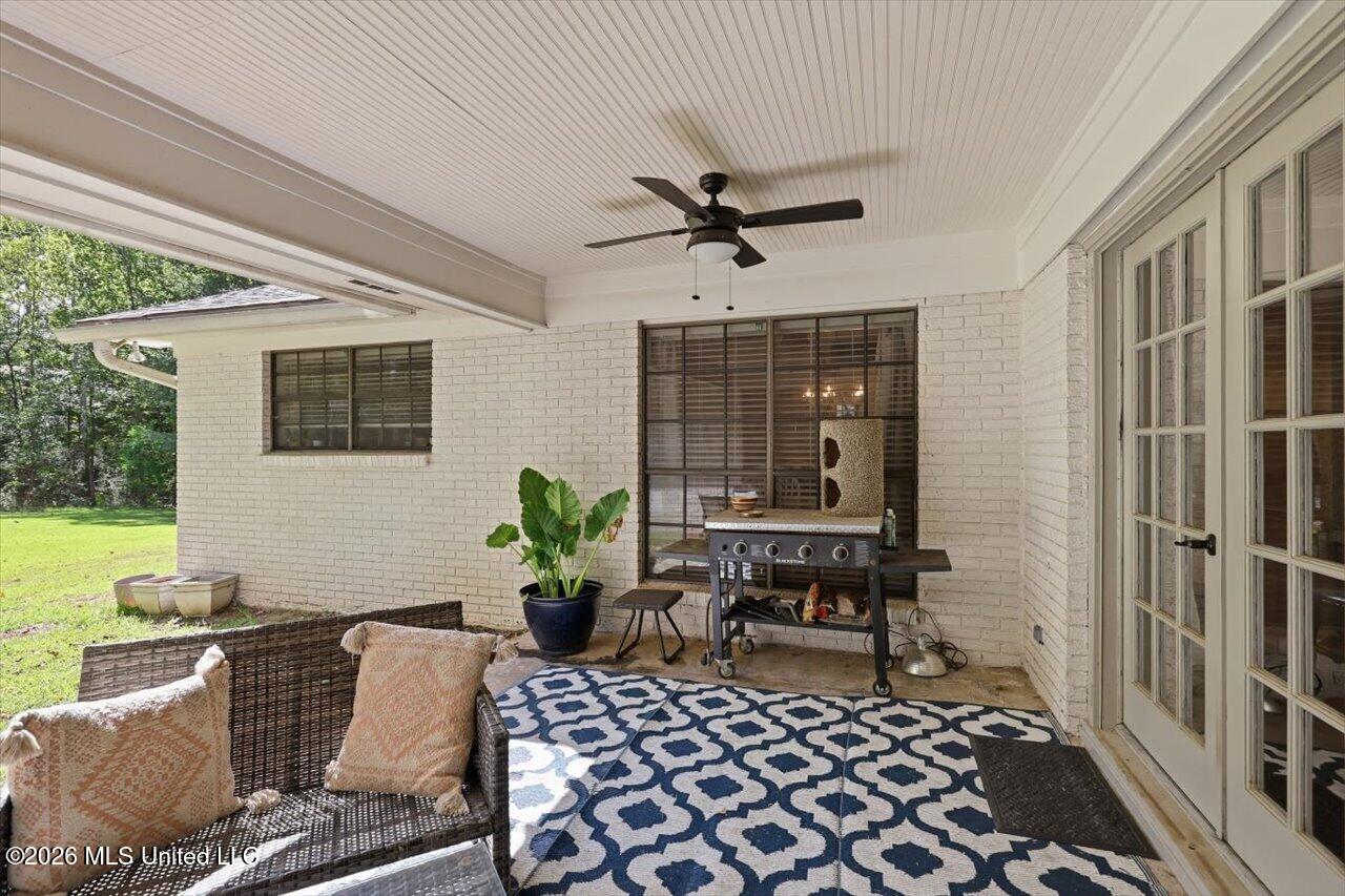 113 Quail Hollow Place Property Photo 42
