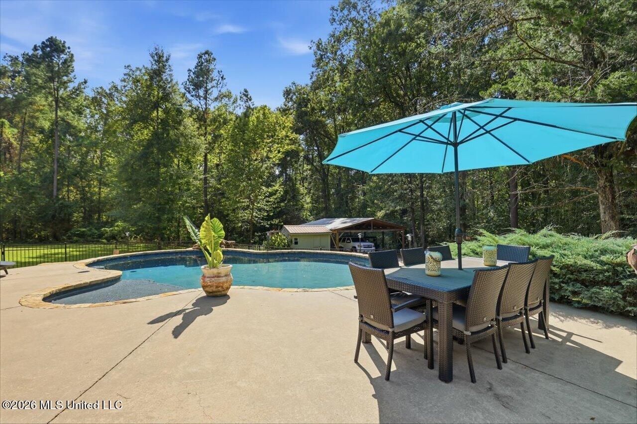 113 Quail Hollow Place Property Photo 52