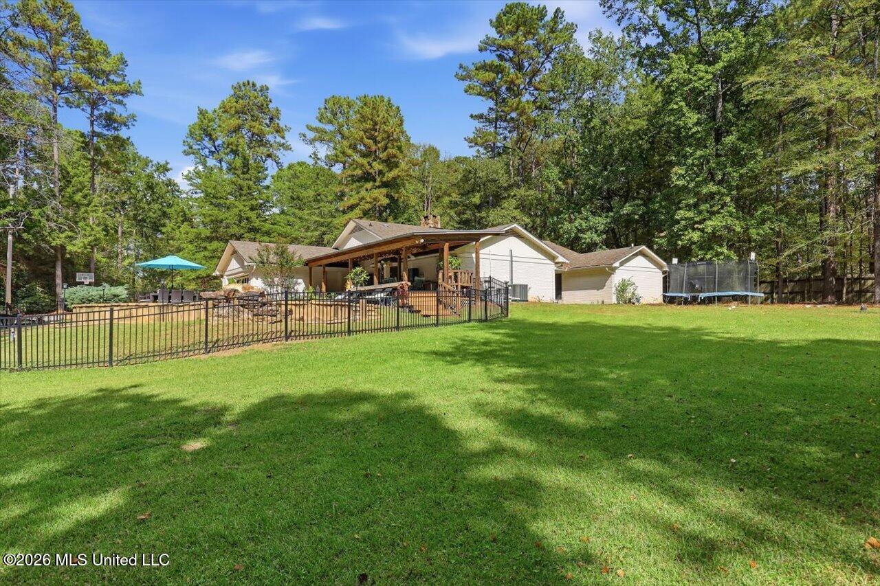 113 Quail Hollow Place Property Photo 62