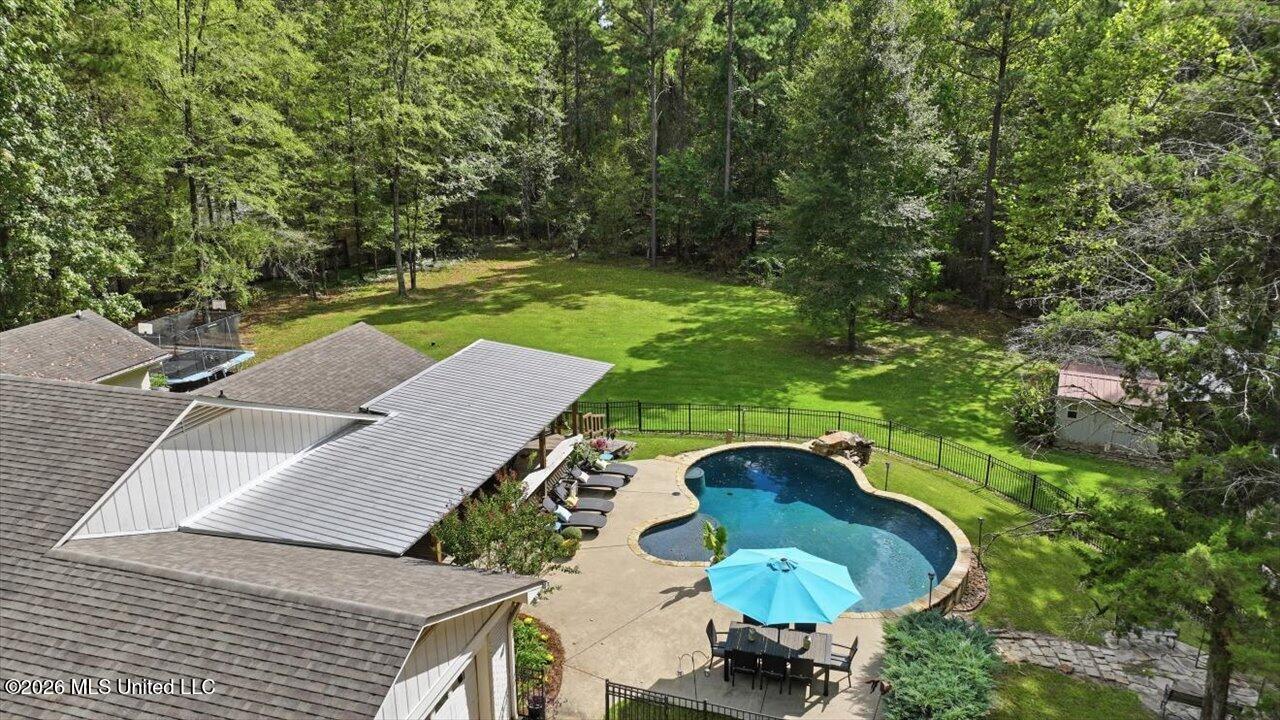 113 Quail Hollow Place Property Photo 73