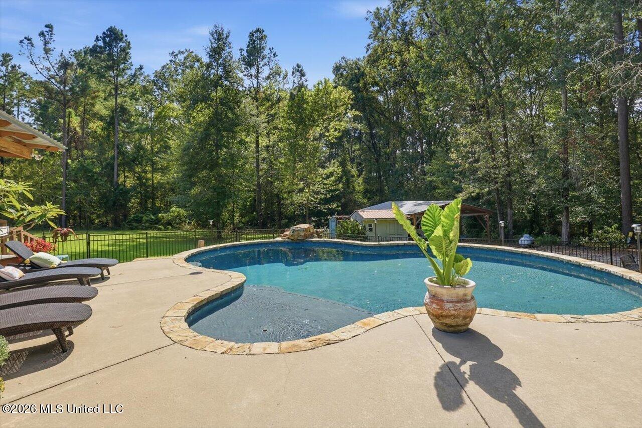 113 Quail Hollow Place Property Photo 77