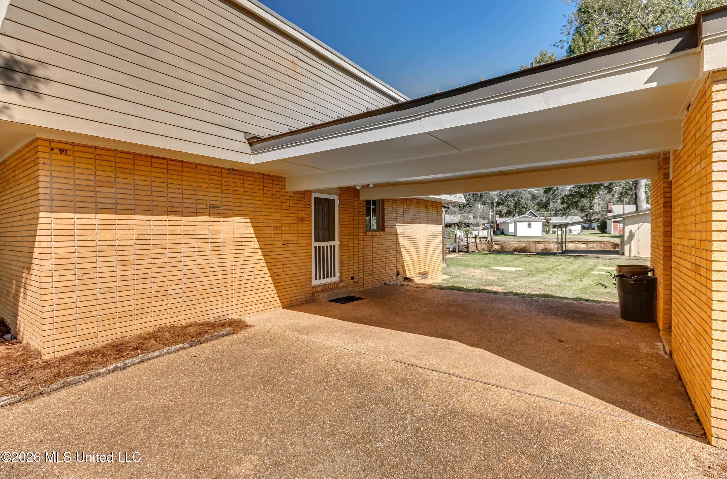 414 Old Rice Road Property Photo 11