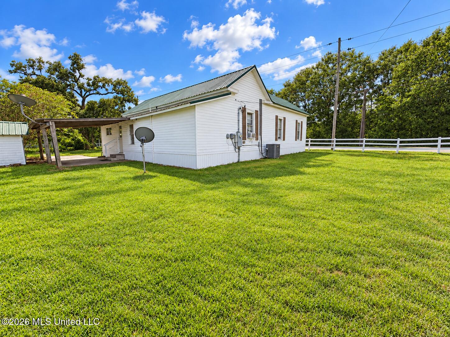 11450 County Farm Road Property Photo 19