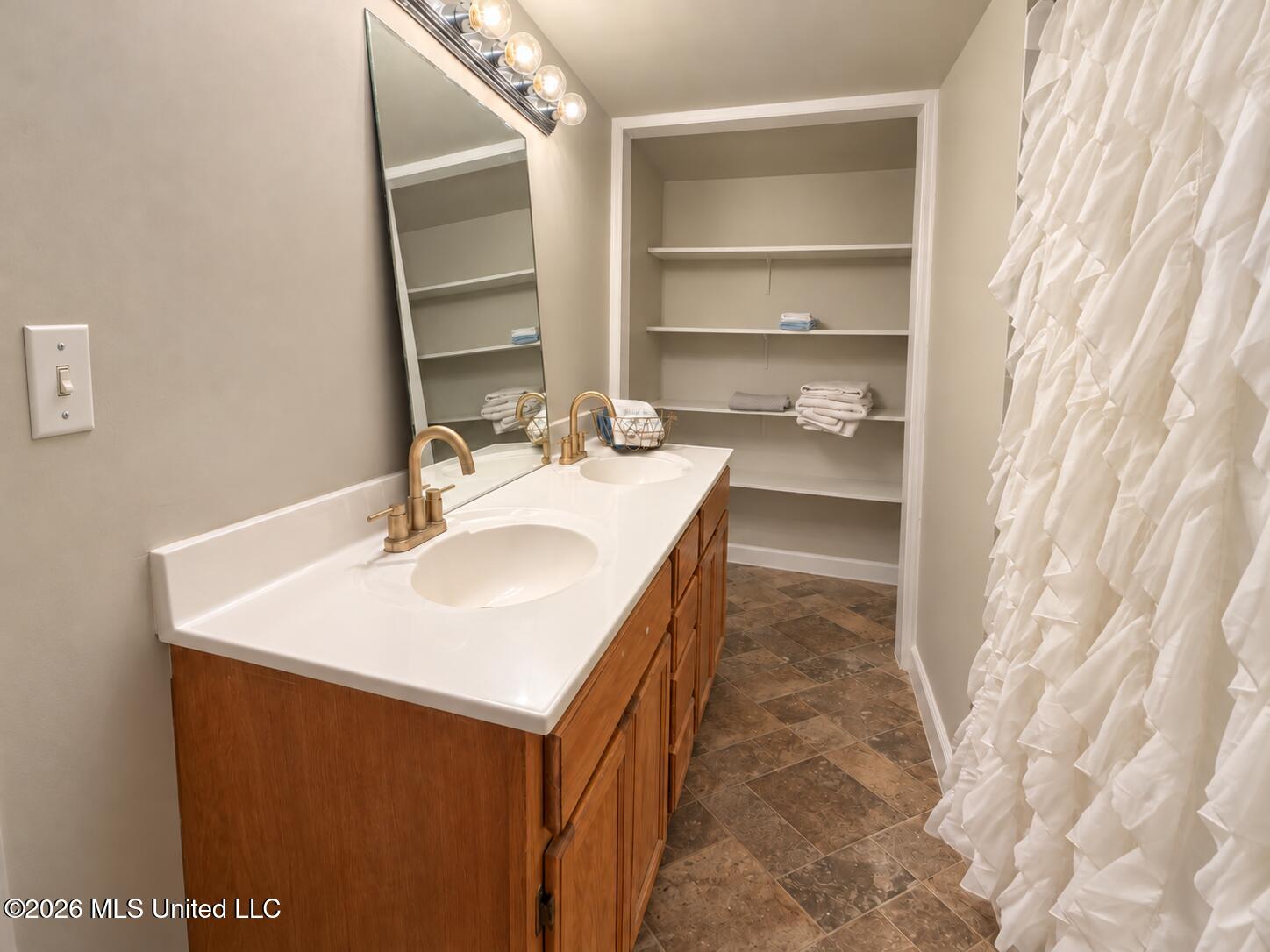 11450 County Farm Road Property Photo 33