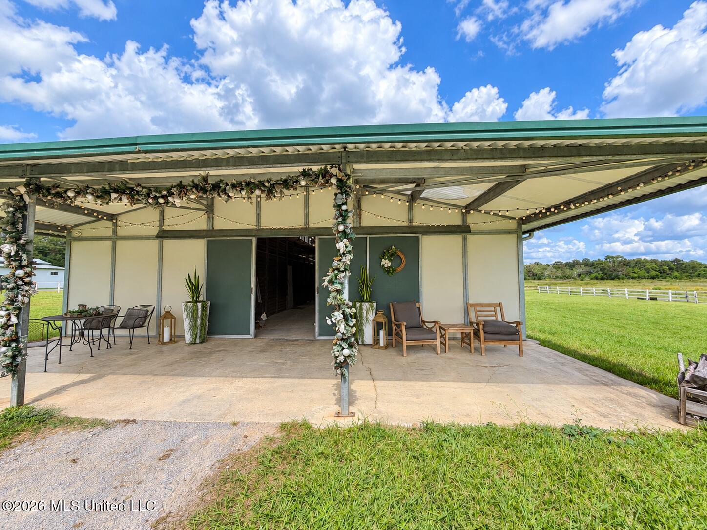 11450 County Farm Road Property Photo 38