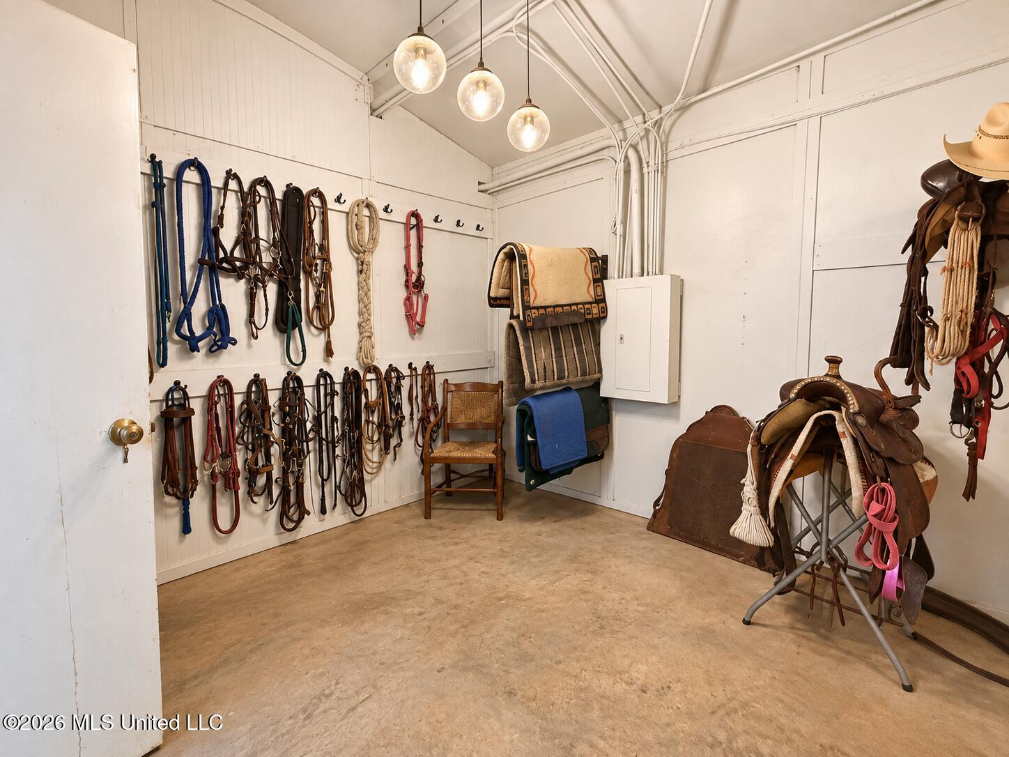 11450 County Farm Road Property Photo 41