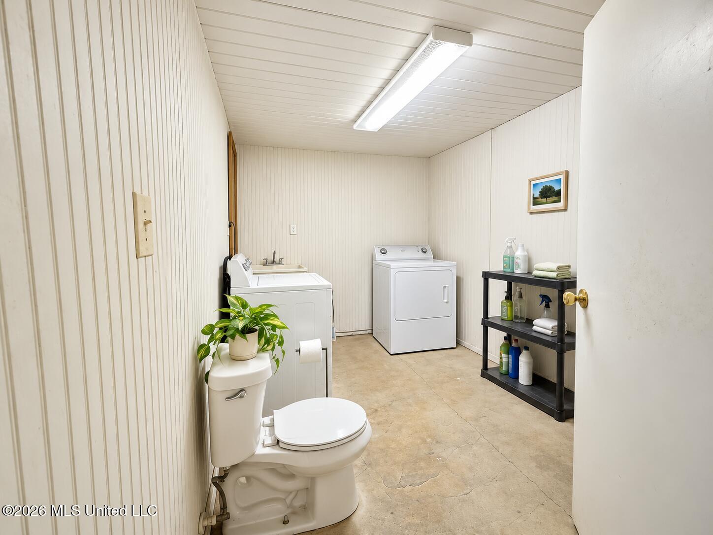 11450 County Farm Road Property Photo 43