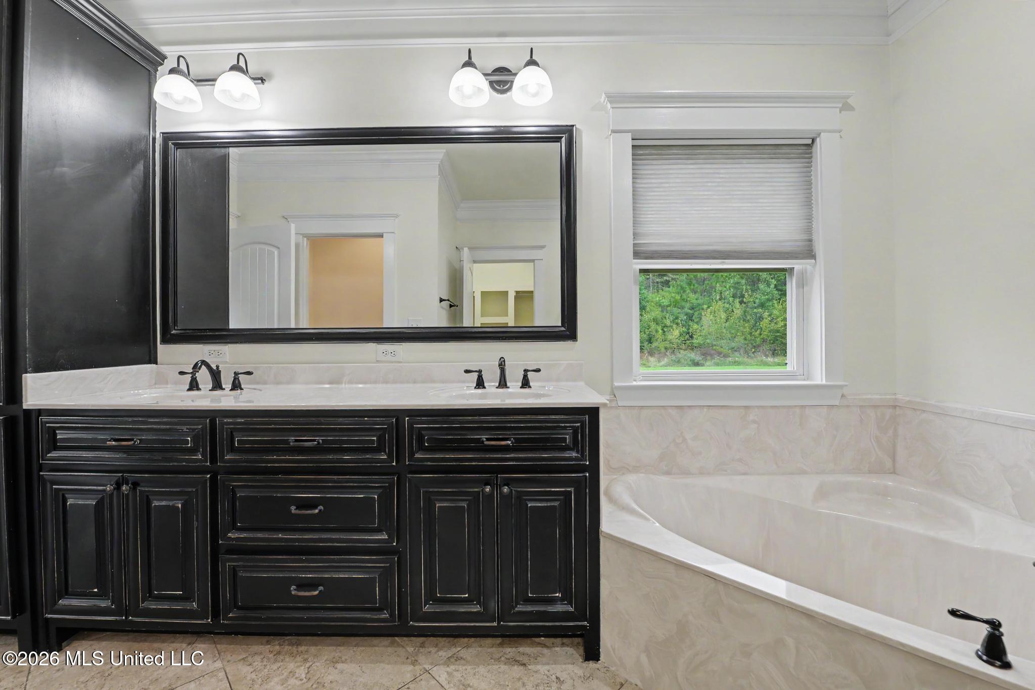 20201 Larry Carter Road Property Photo 20