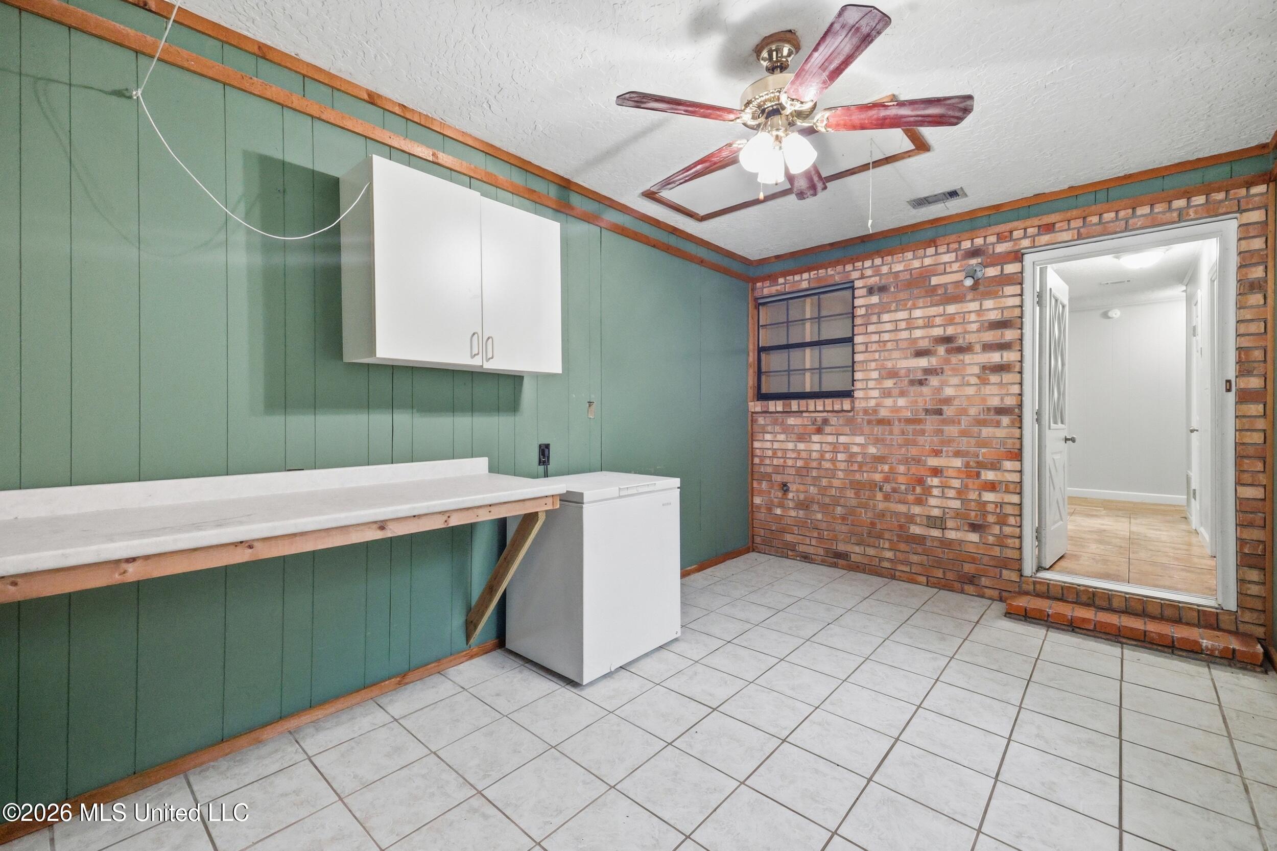 123 E Wilkerson Ferry Road Property Photo 23