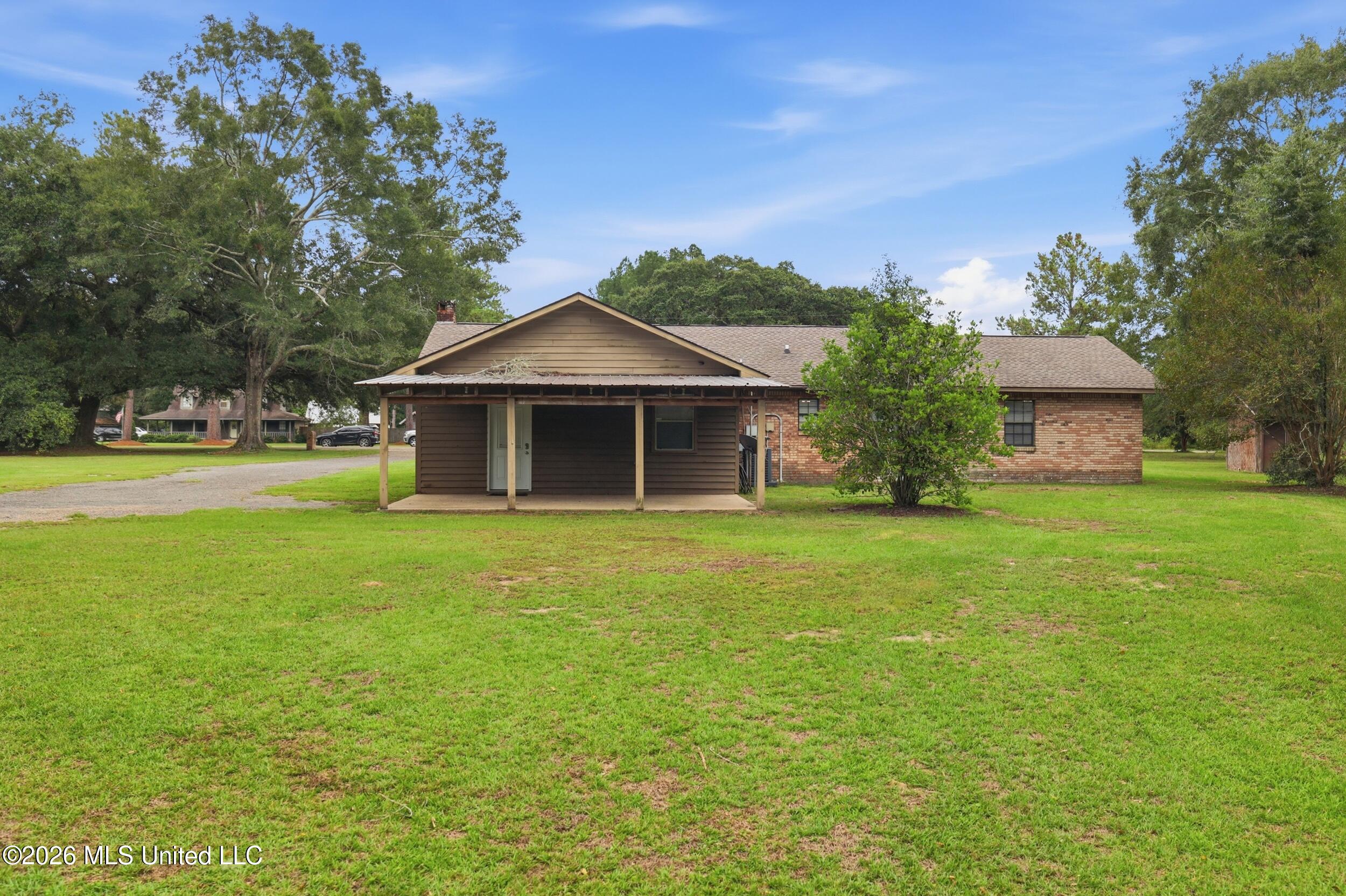 123 E Wilkerson Ferry Road Property Photo 54