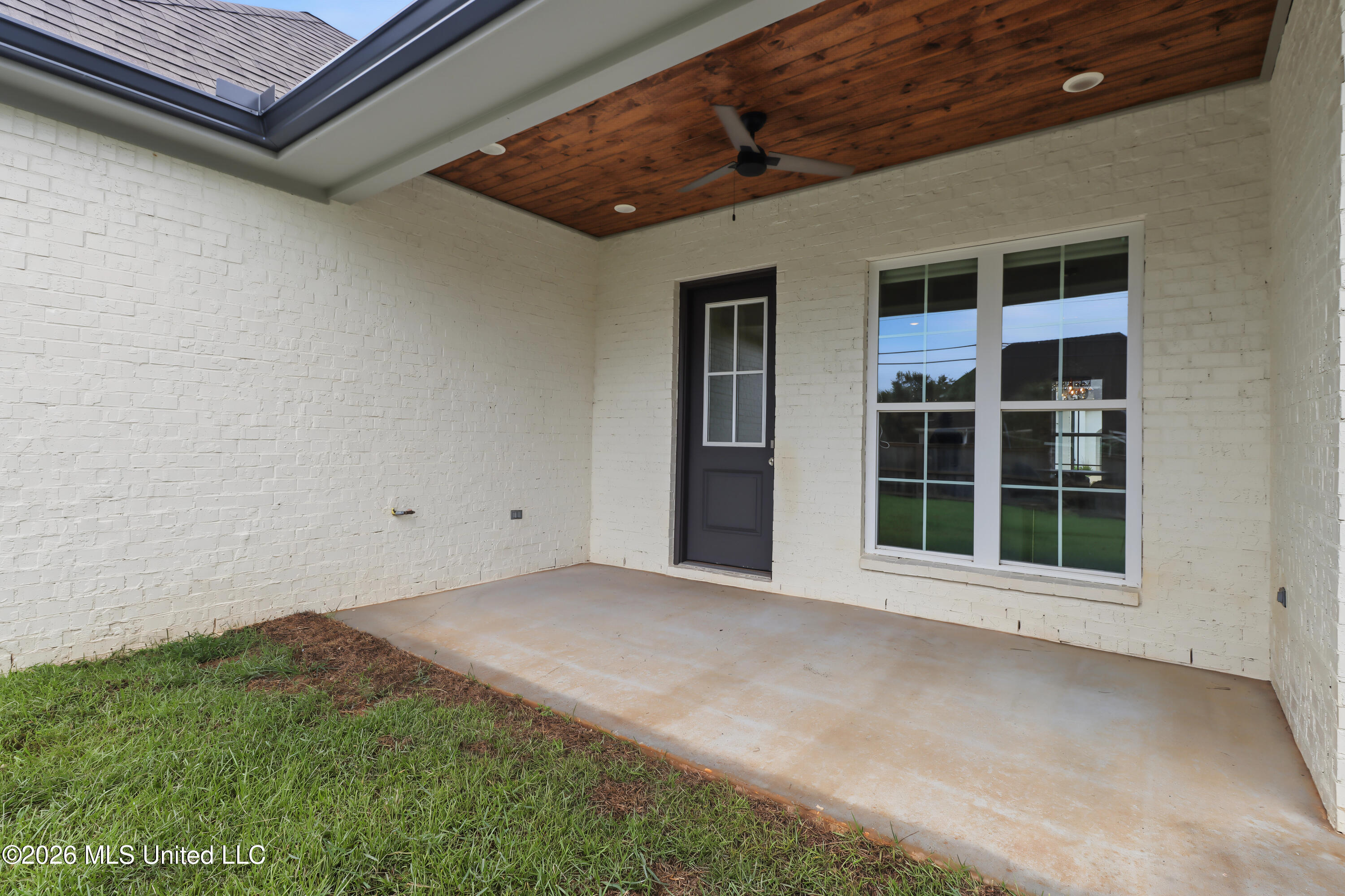 10863 Lily Lane Property Photo 32