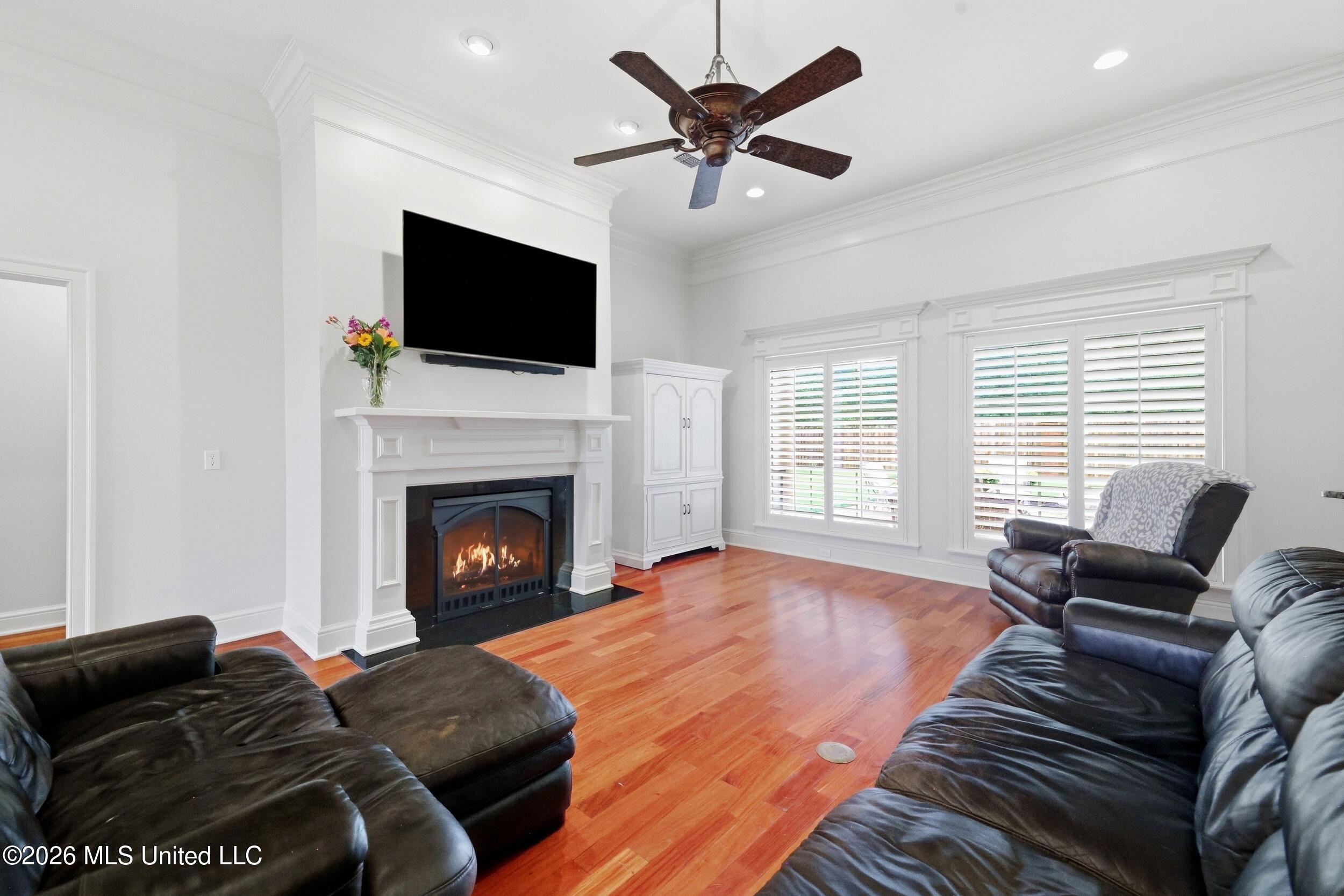 9308 Alcove Lane Property Photo 9