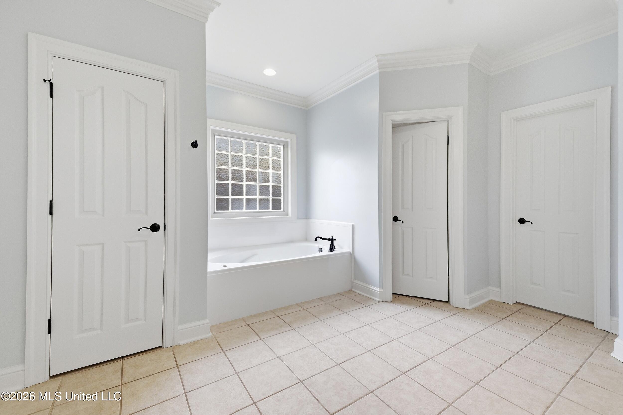 9308 Alcove Lane Property Photo 30