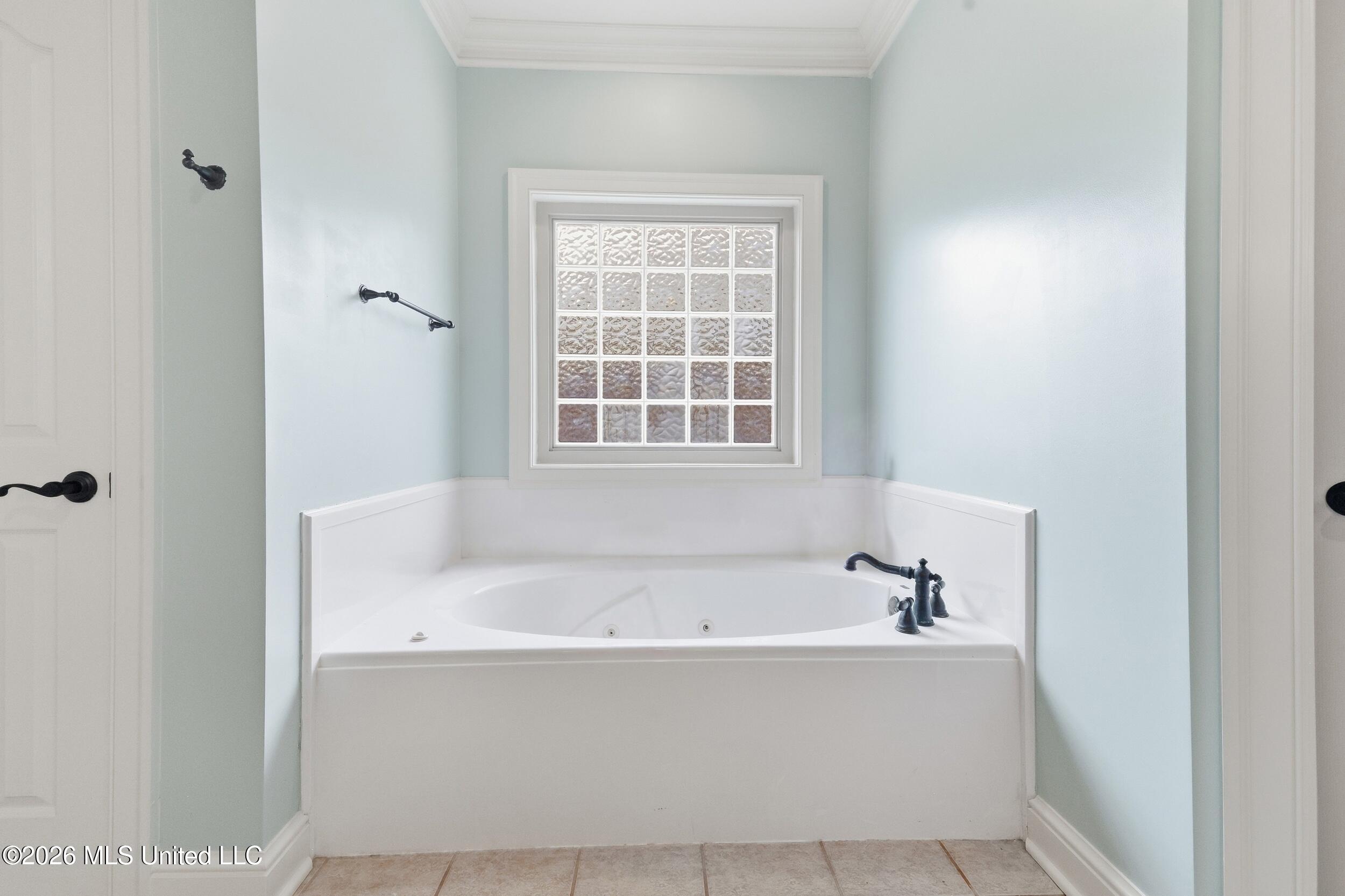 9308 Alcove Lane Property Photo 31