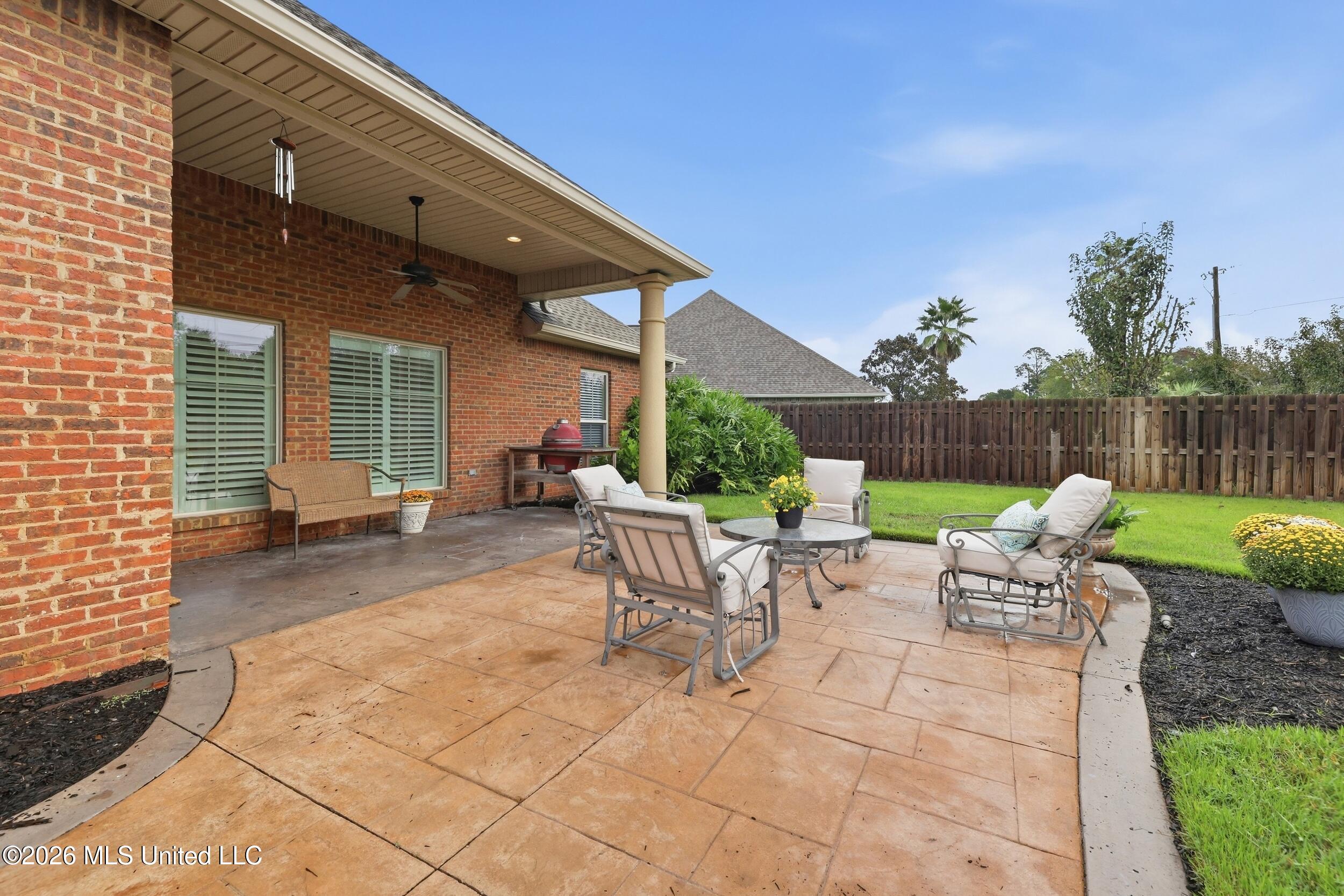9308 Alcove Lane Property Photo 44