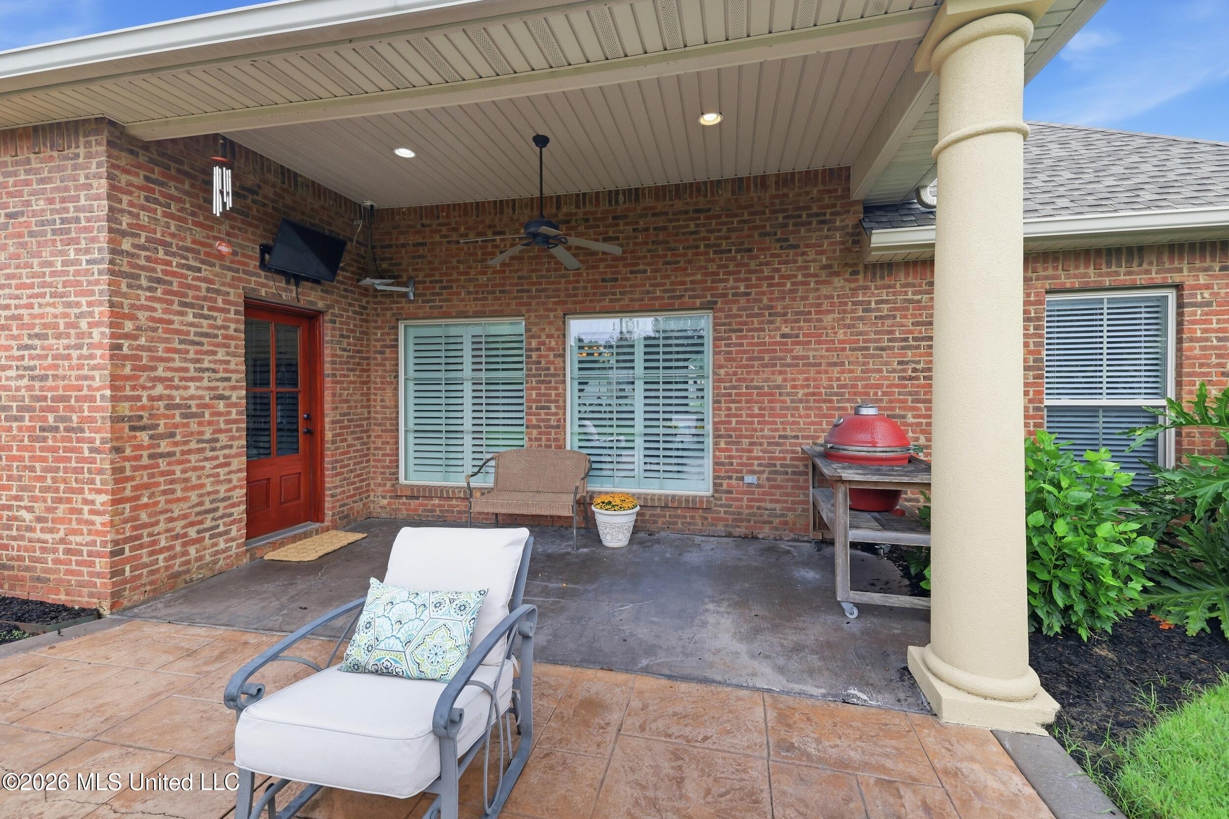 9308 Alcove Lane Property Photo 45
