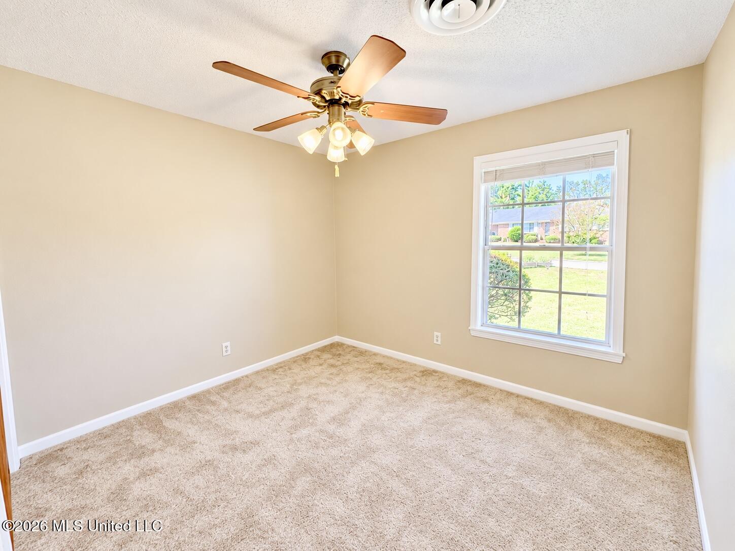 665 Scenic Drive Property Photo 18