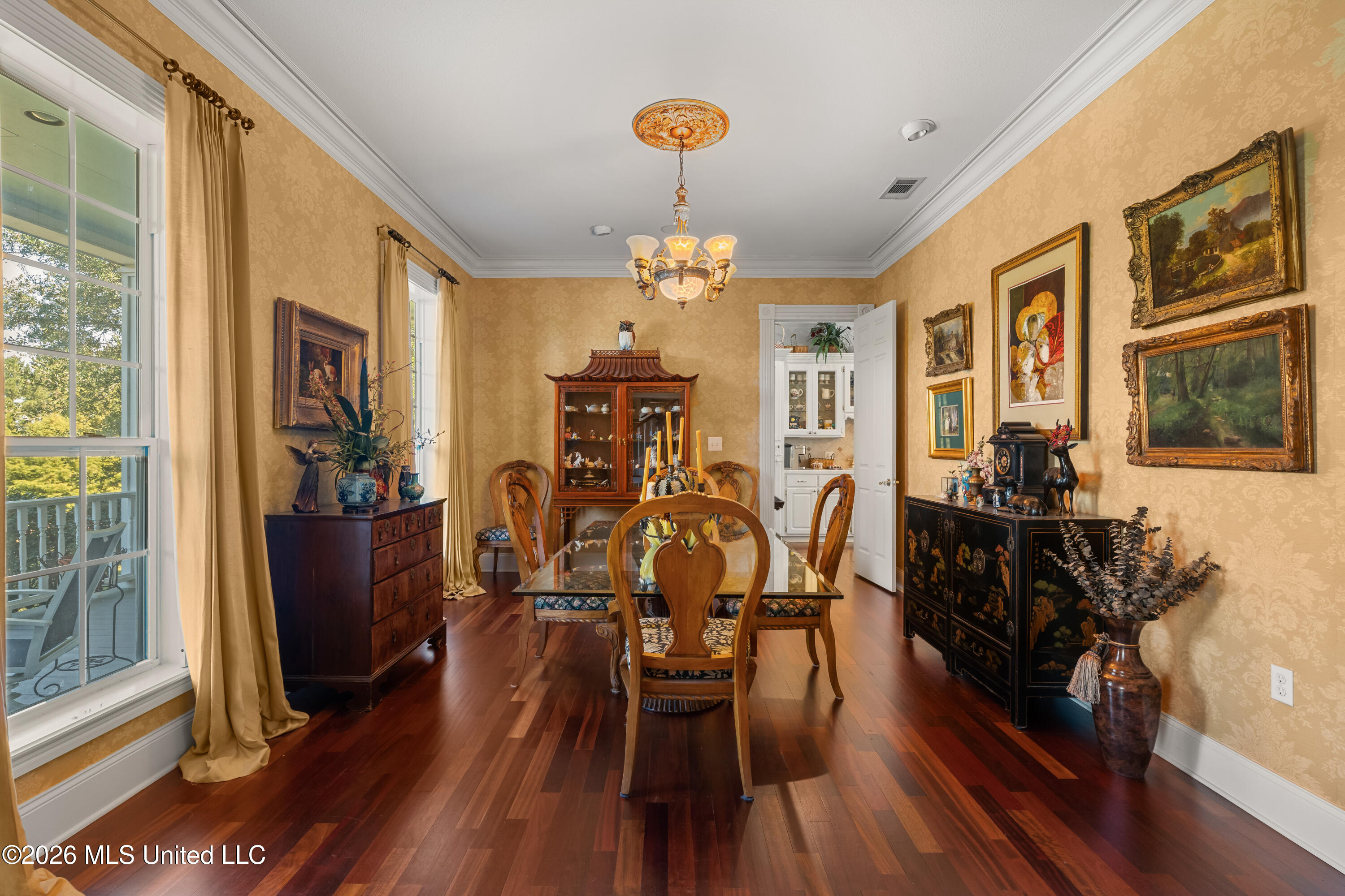 51 Oakhill Boulevard Property Photo 8