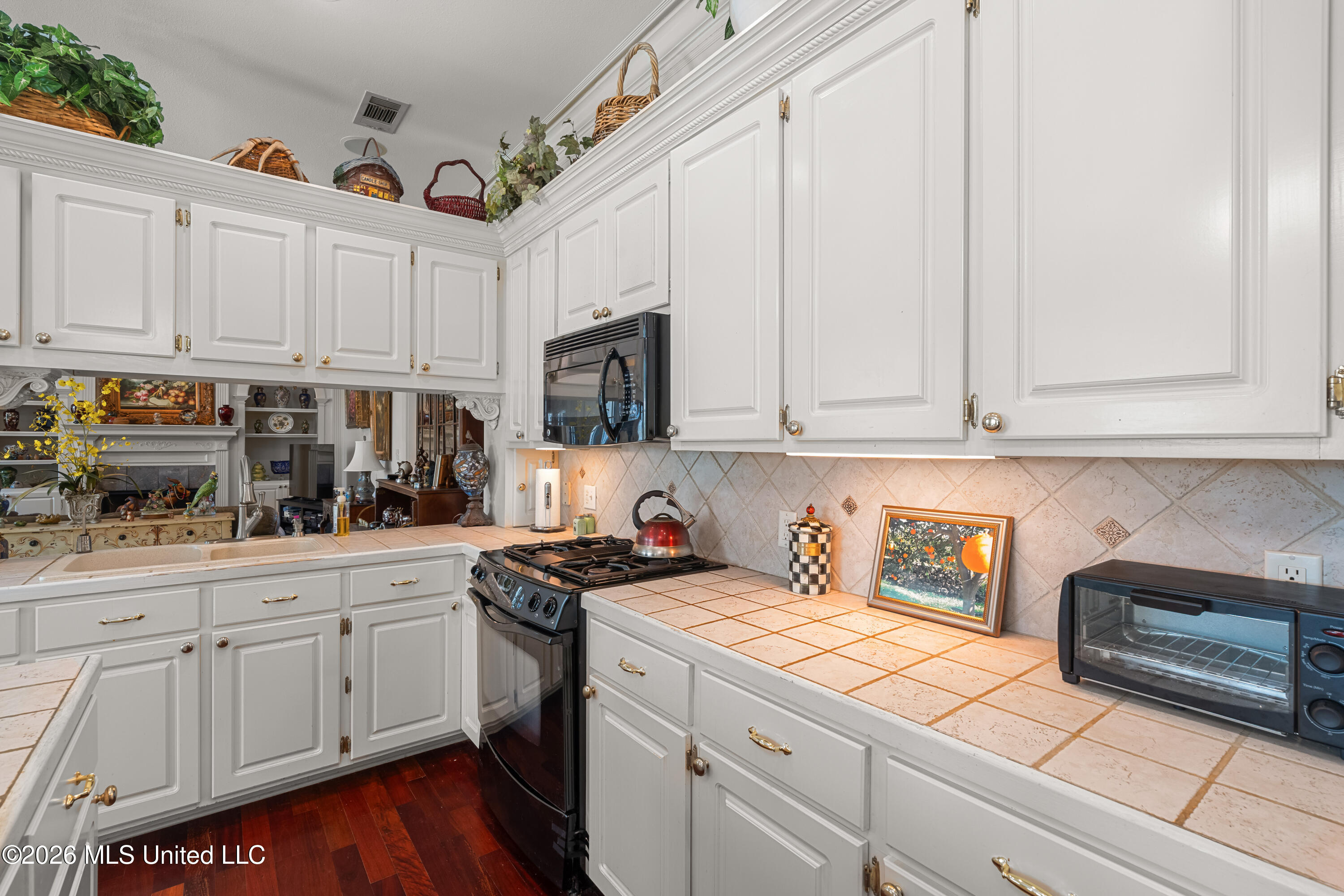 51 Oakhill Boulevard Property Photo 10