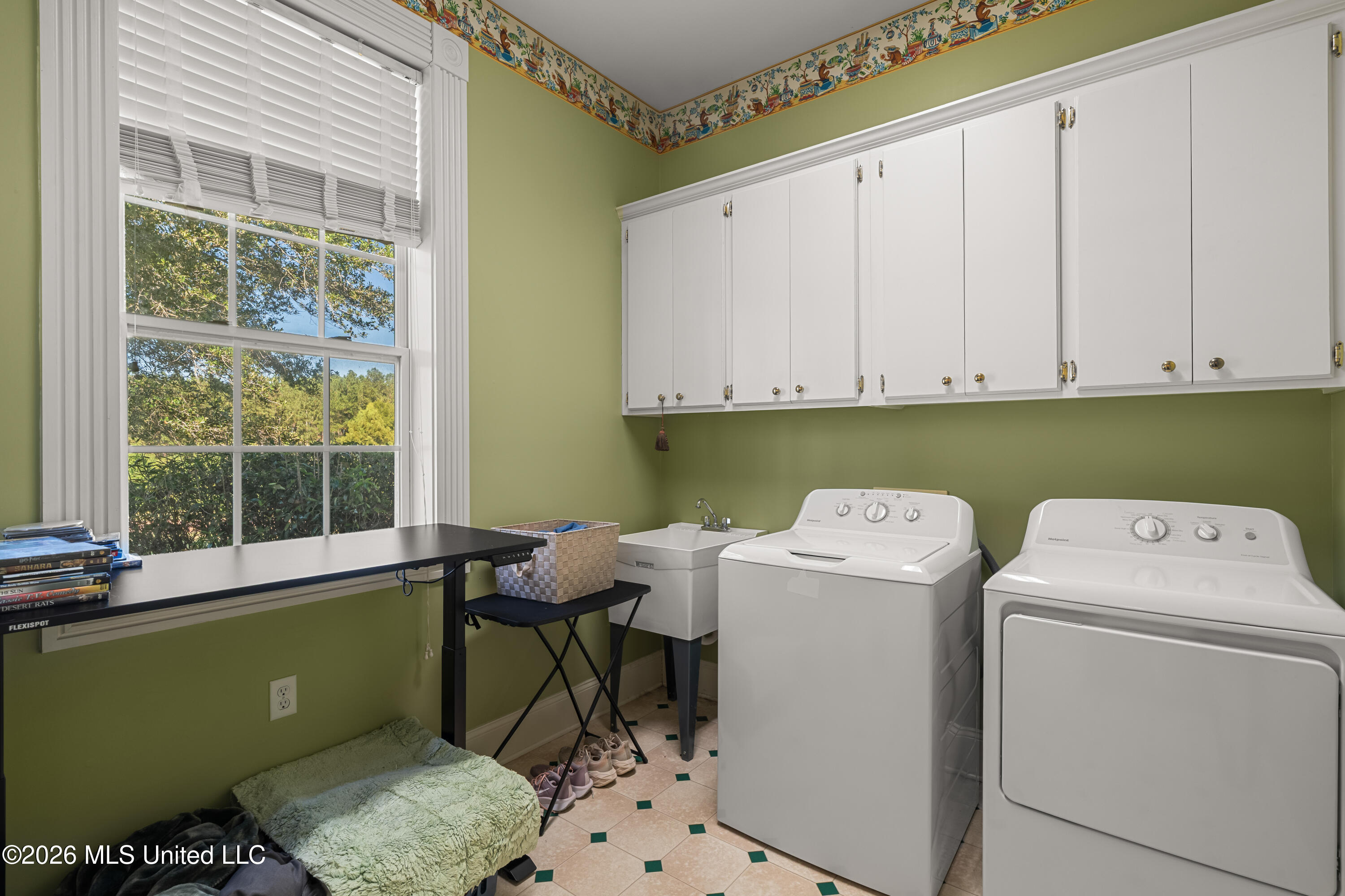 51 Oakhill Boulevard Property Photo 22
