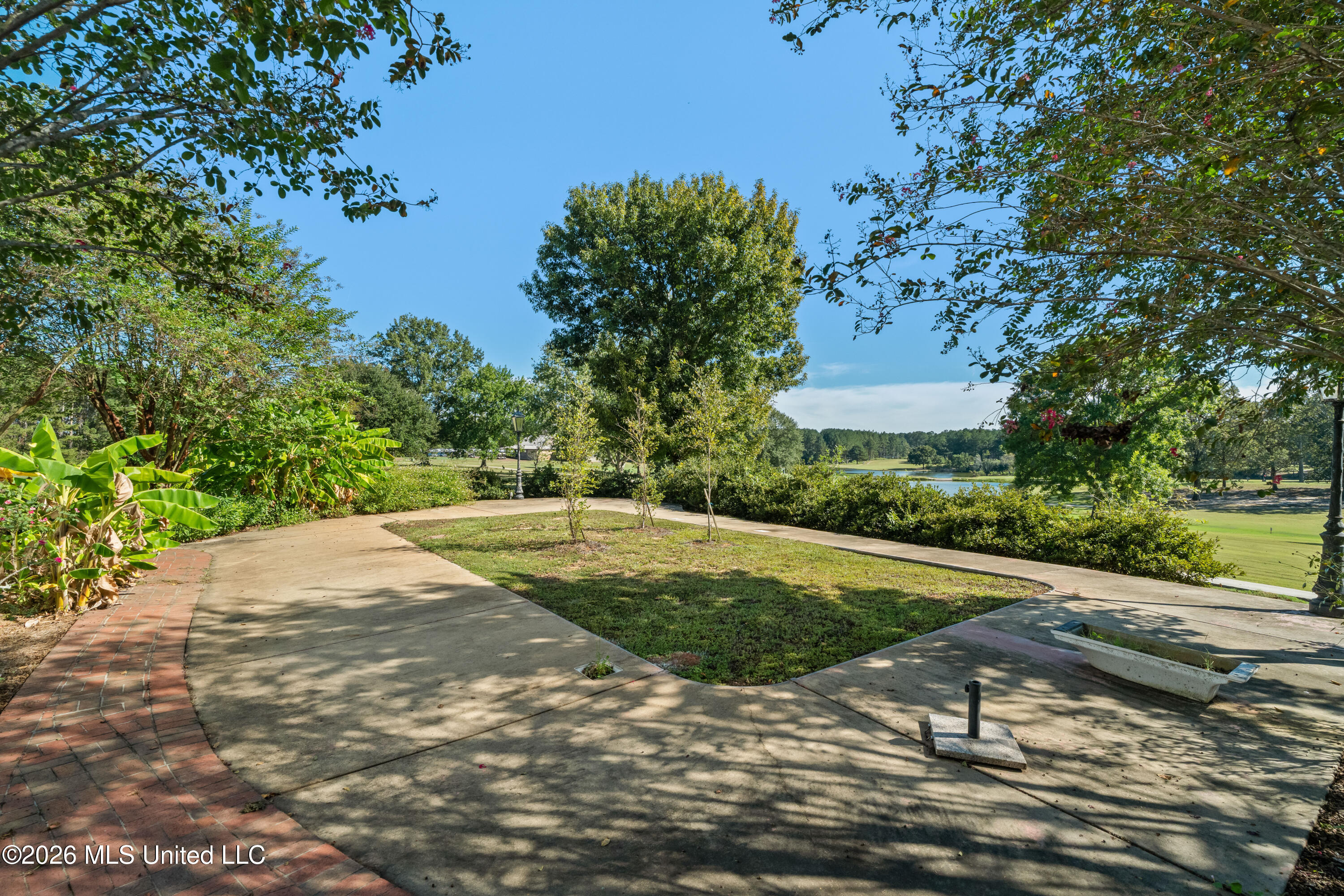 51 Oakhill Boulevard Property Photo 42