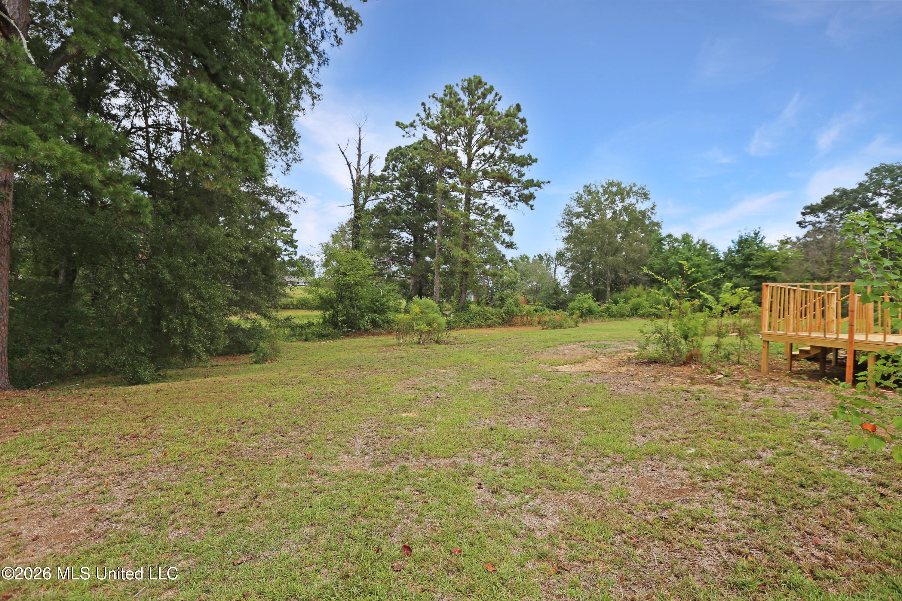 2450 S Pine Lea Drive Property Photo 17