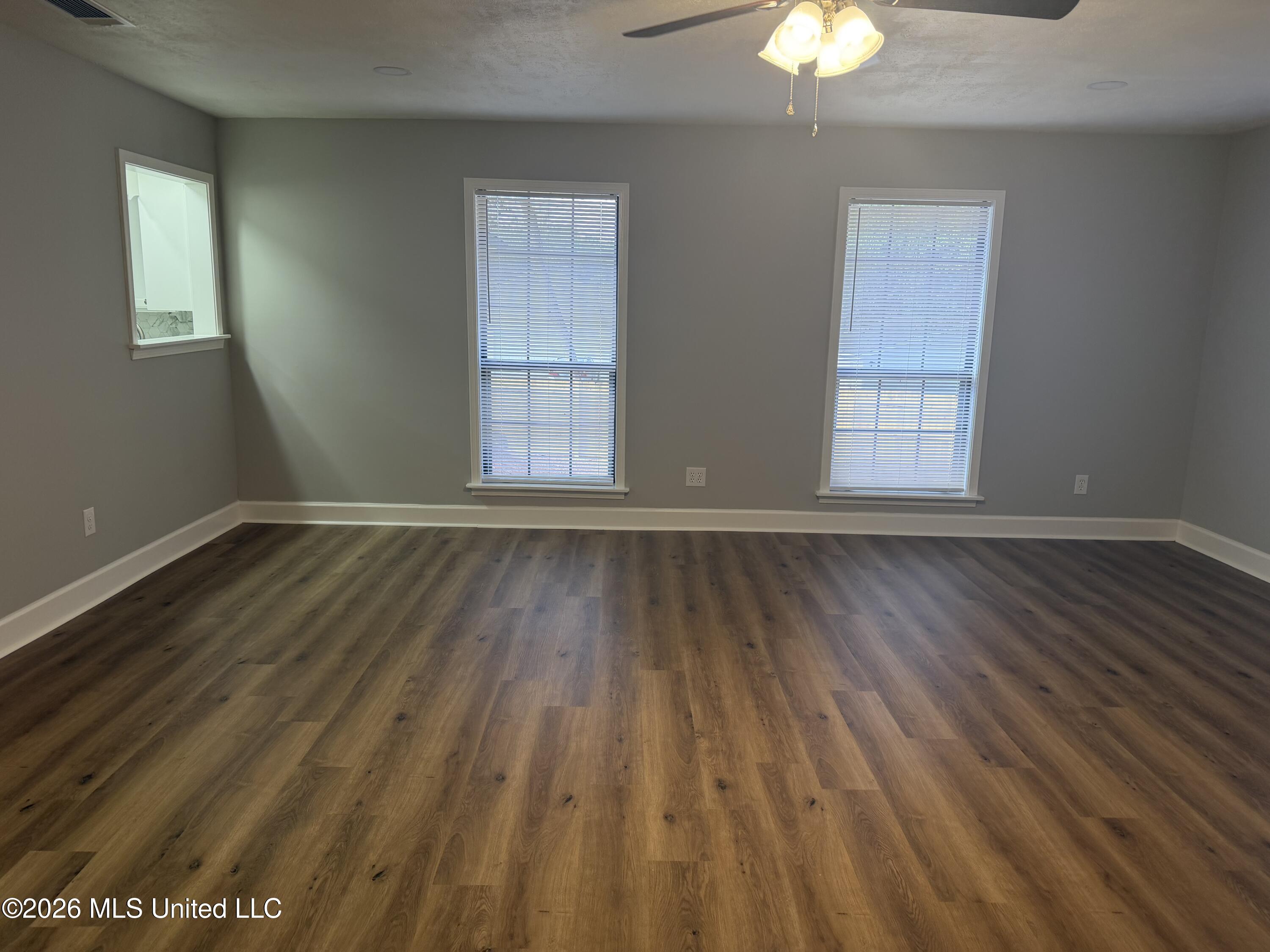 314 Southridge Drive Property Photo 5
