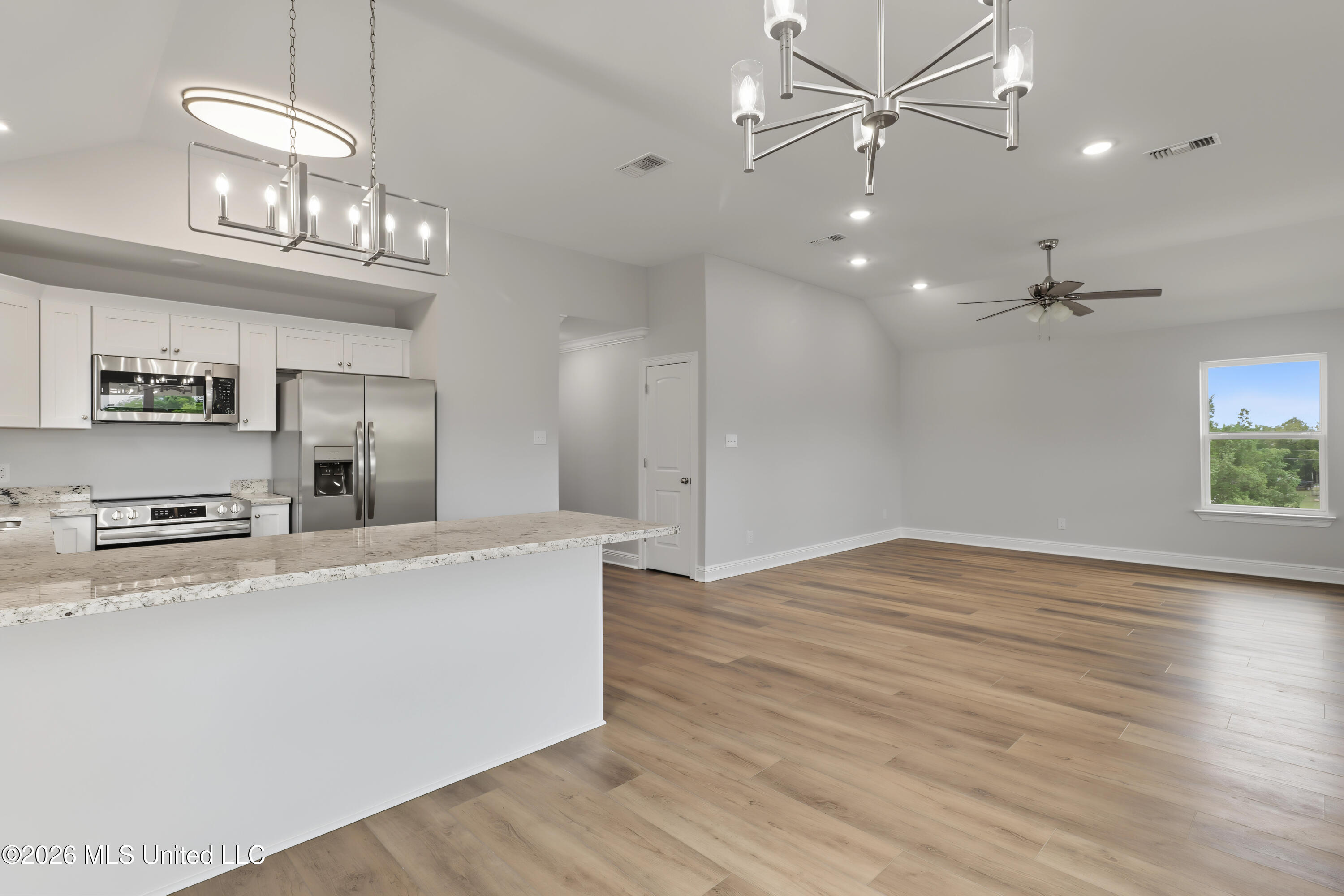 5005 Nebraska Street Property Photo 11