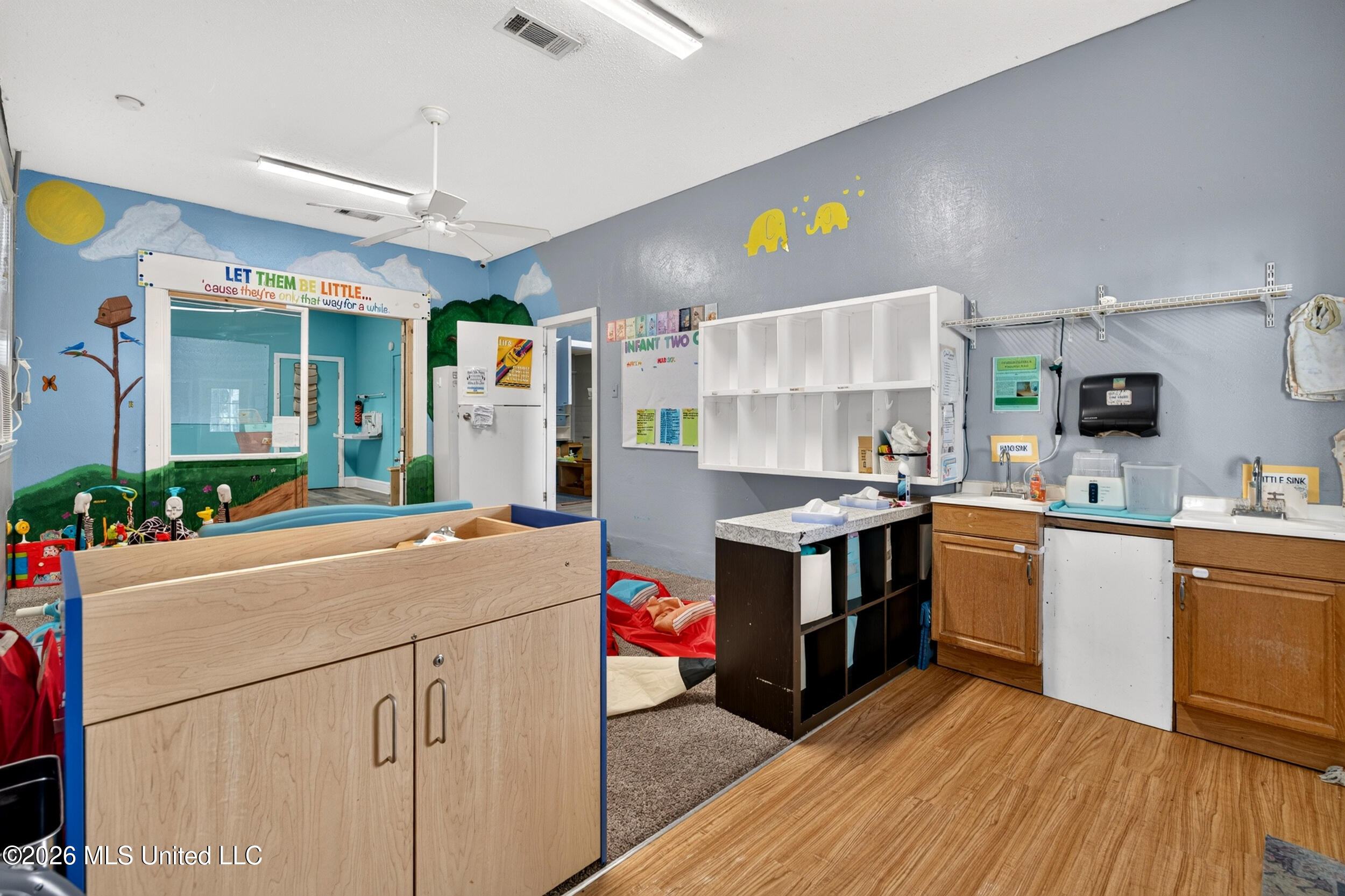 611 E Canal Street Property Photo 15