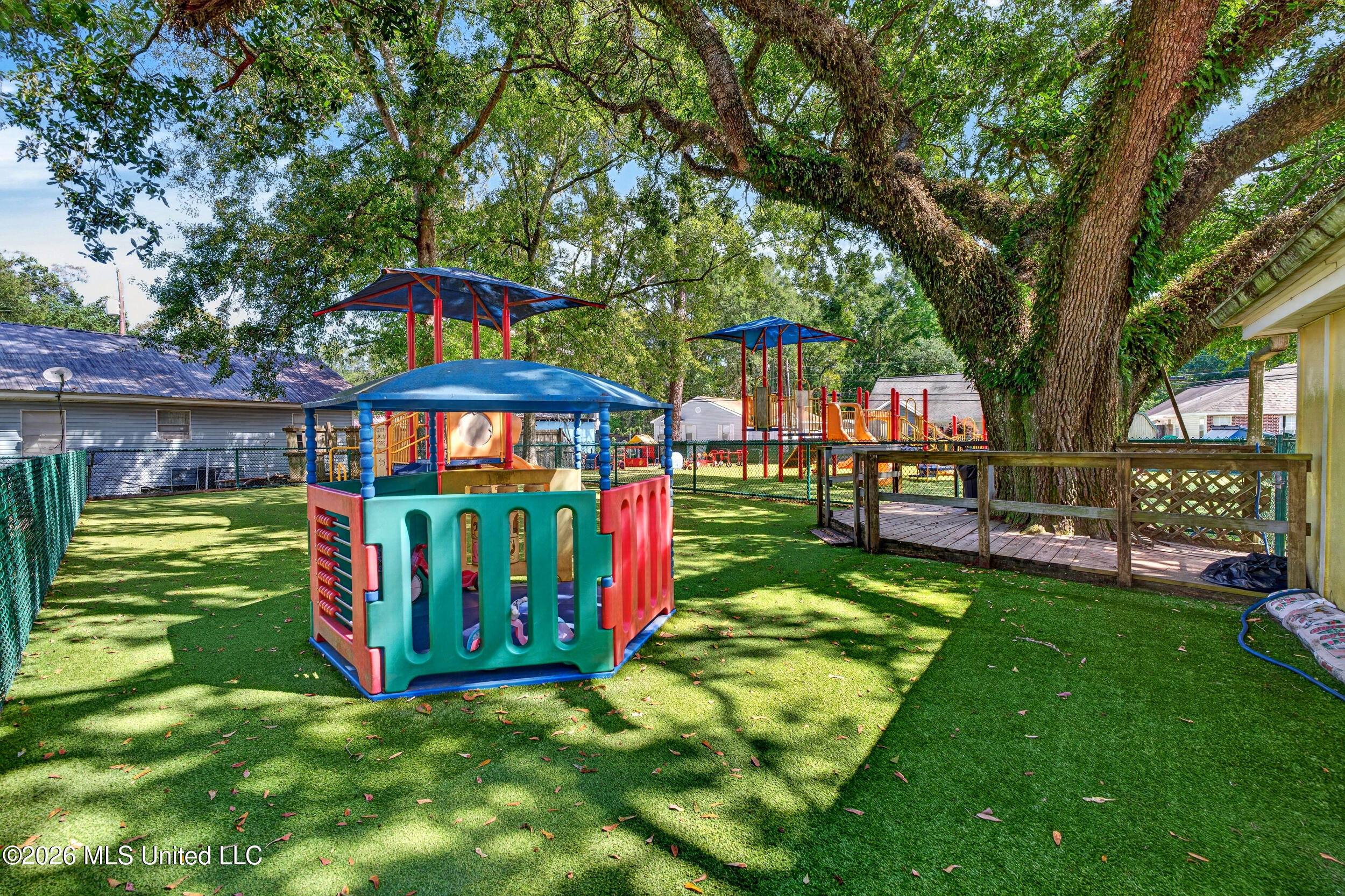 611 E Canal Street Property Photo 51