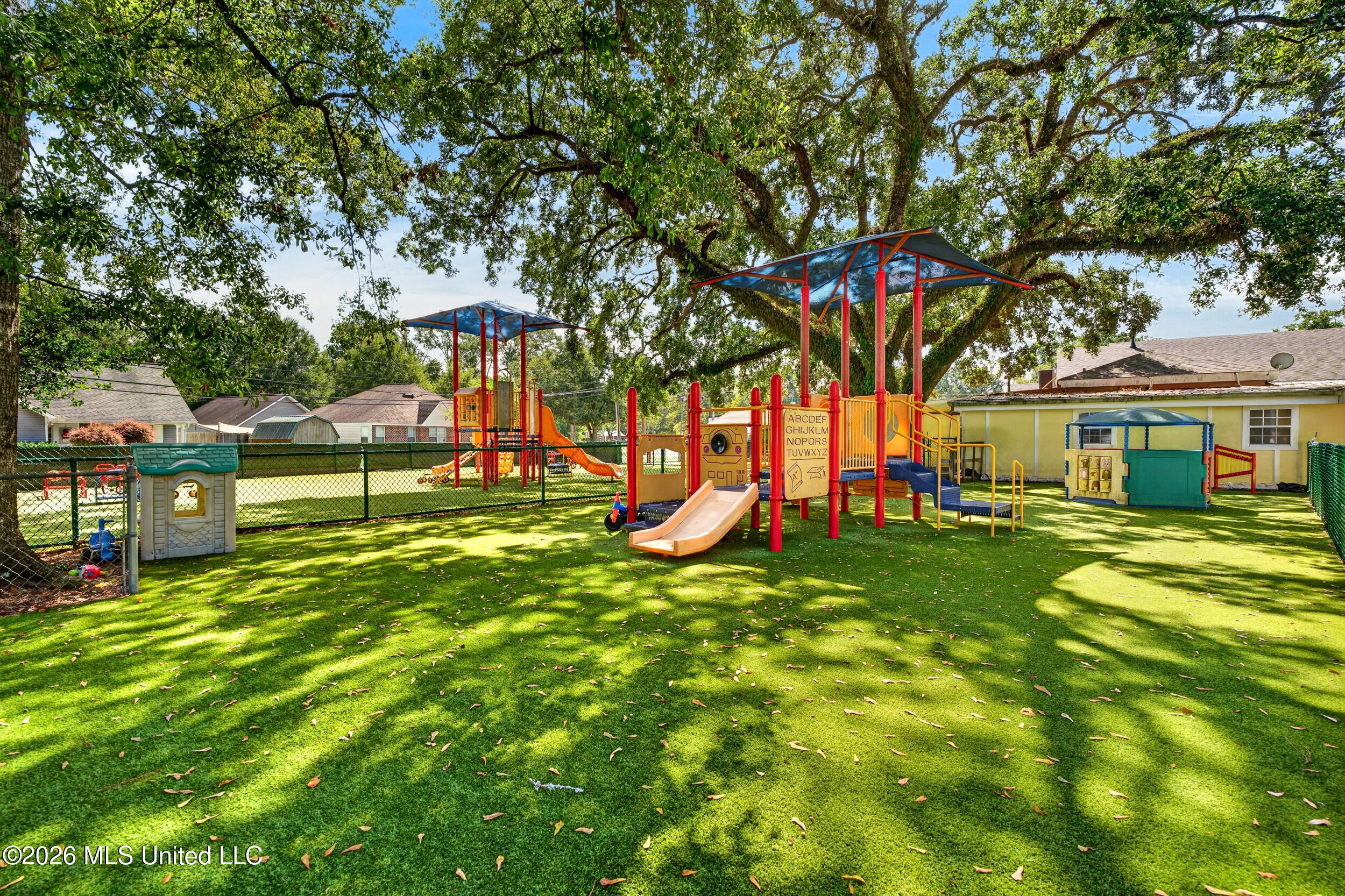 611 E Canal Street Property Photo 54