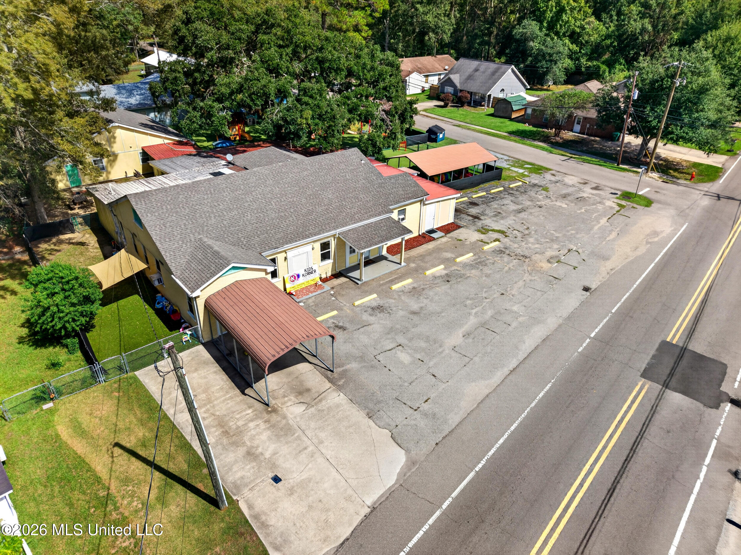 611 E Canal Street Property Photo 62