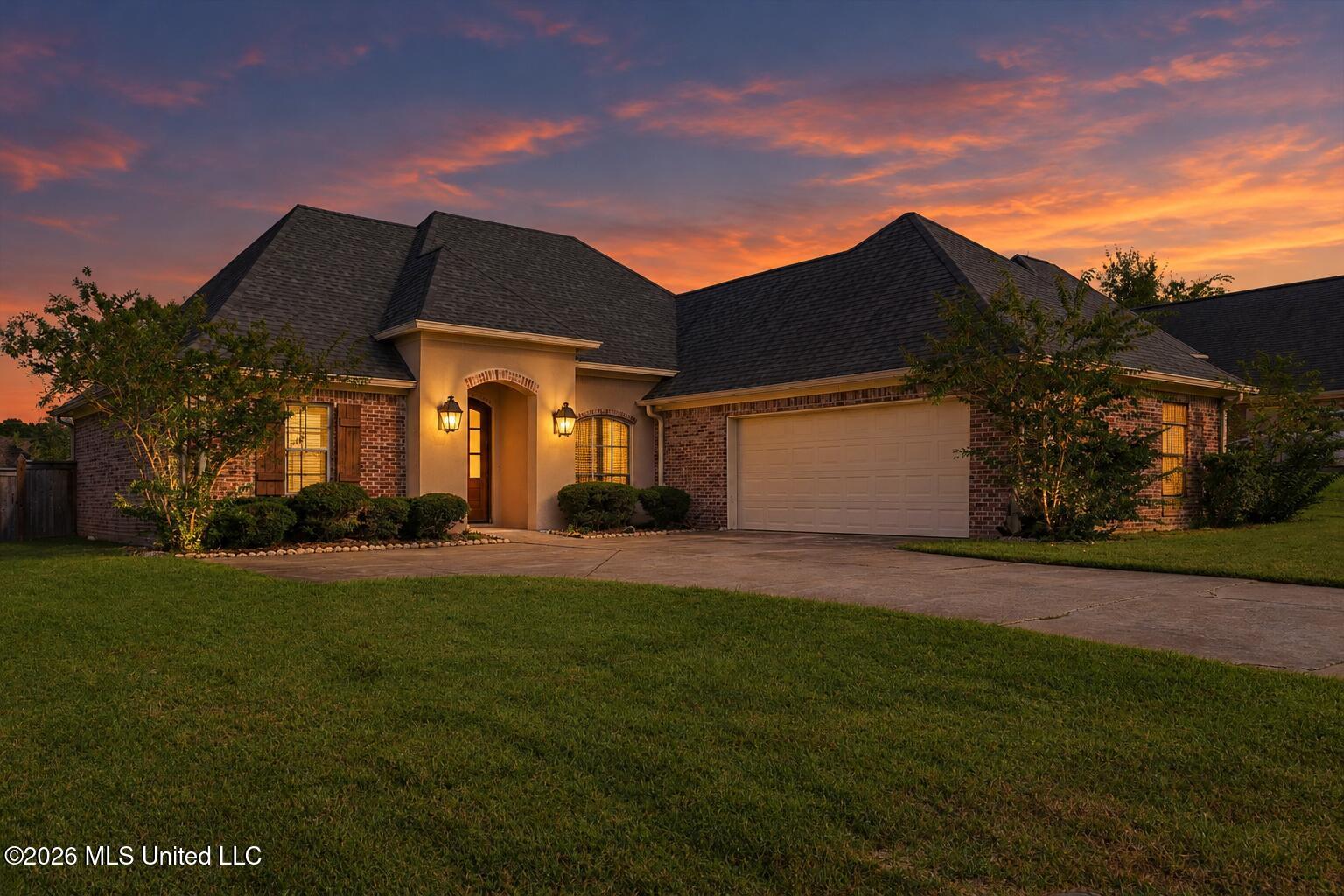 122 Jorn Circle Property Photo 2