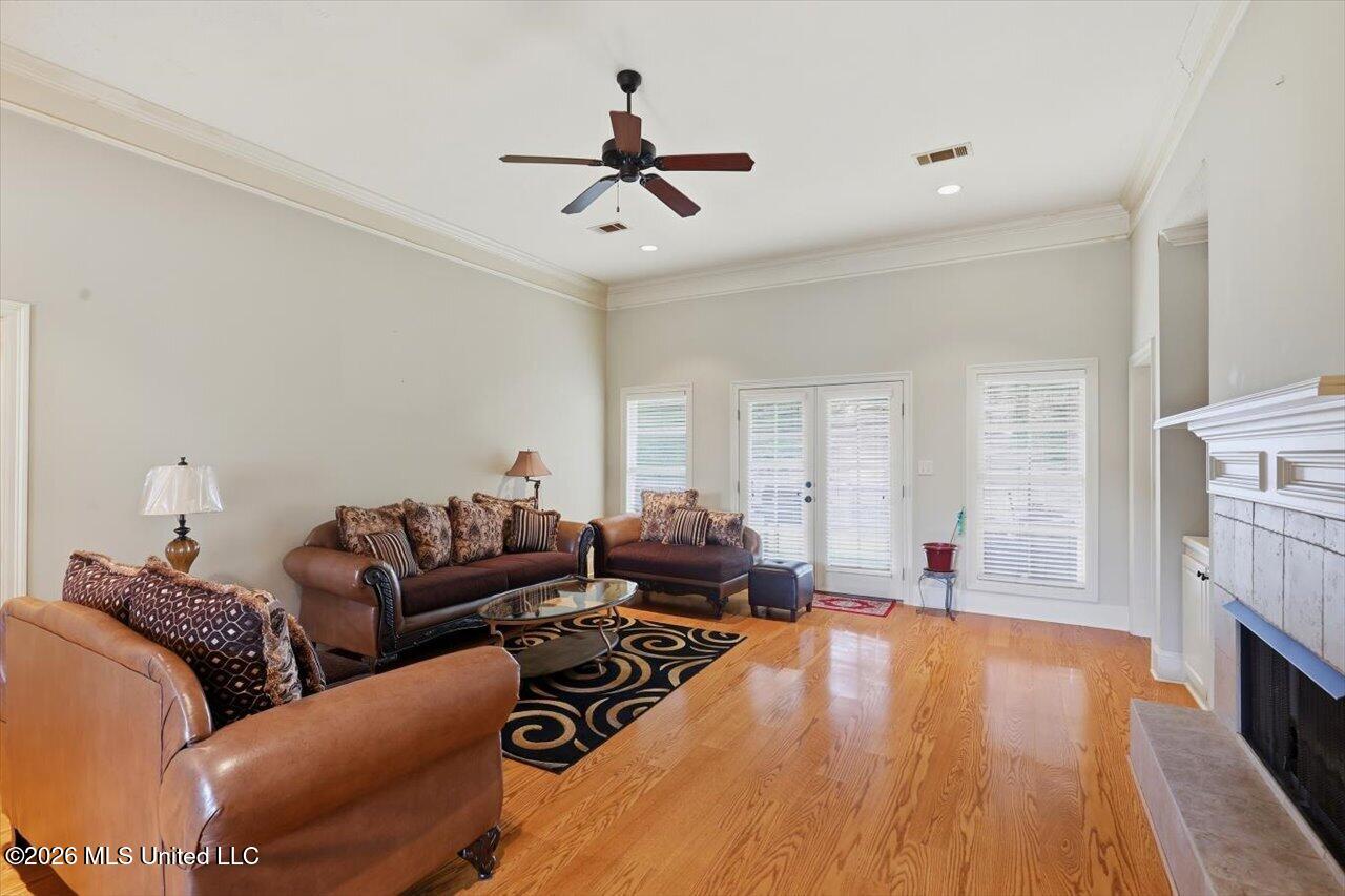 122 Jorn Circle Property Photo 9