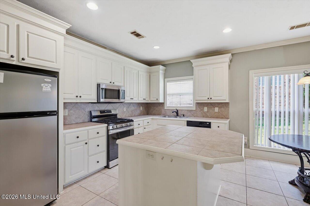 122 Jorn Circle Property Photo 14