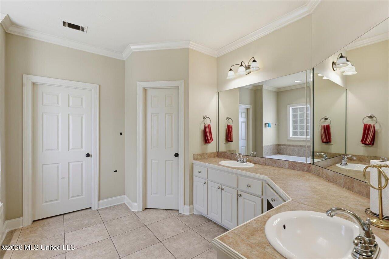 122 Jorn Circle Property Photo 24