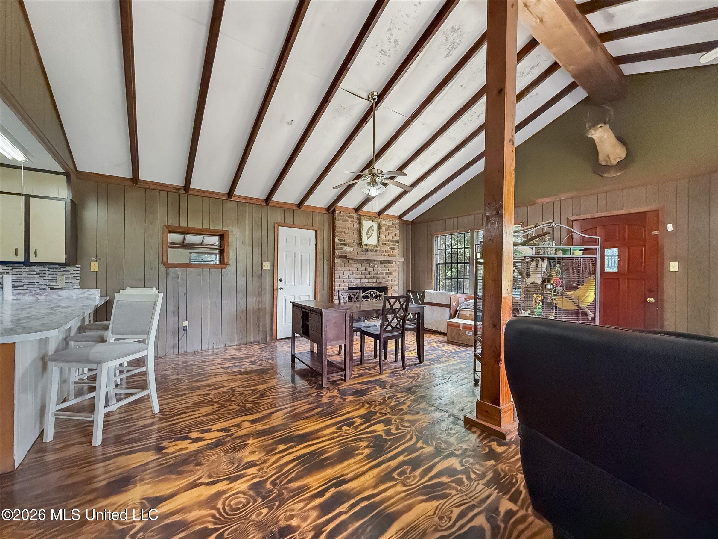 7299 Hwy 43 Property Photo 8
