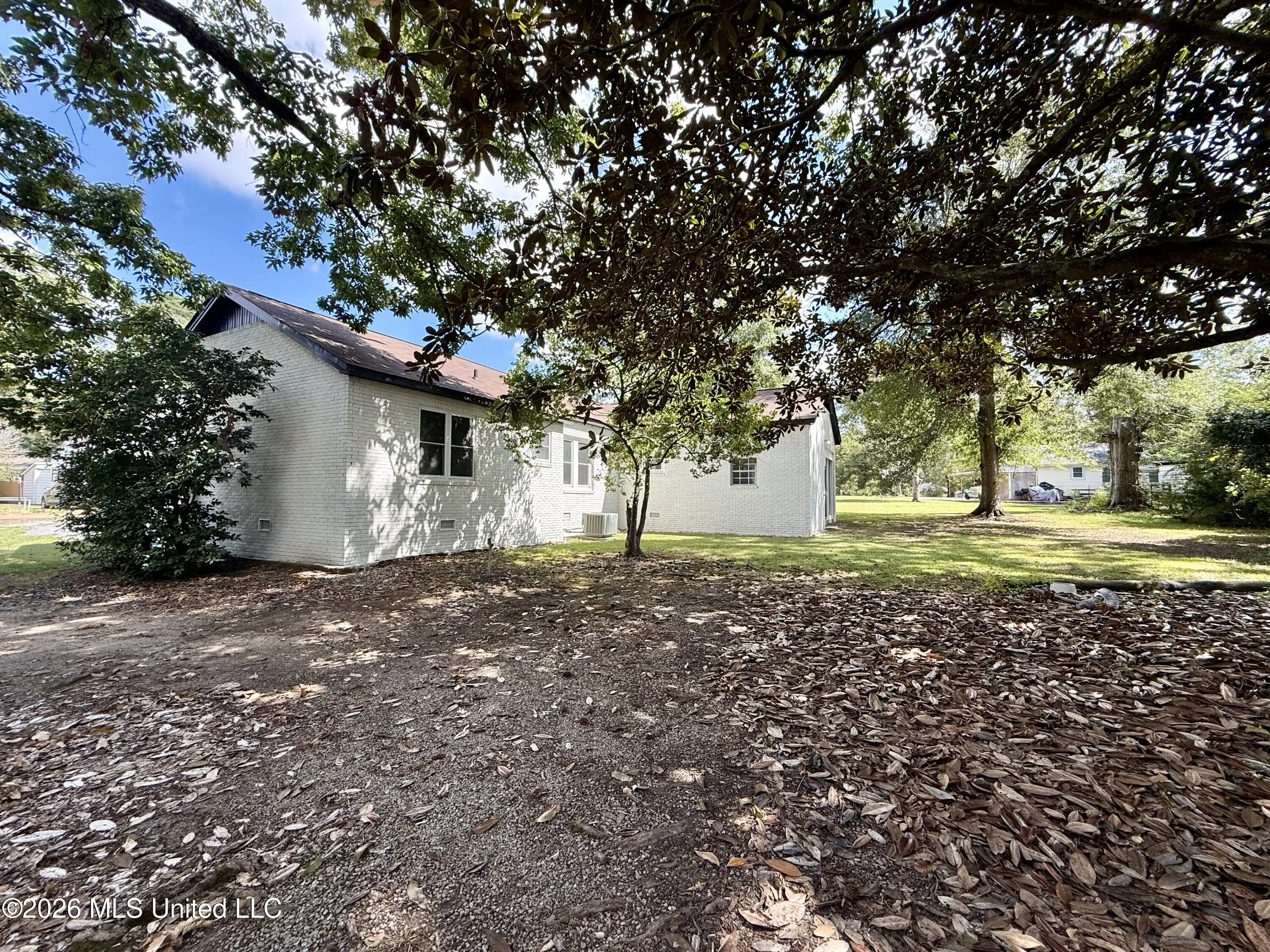 108 Lamar Street Property Photo 12