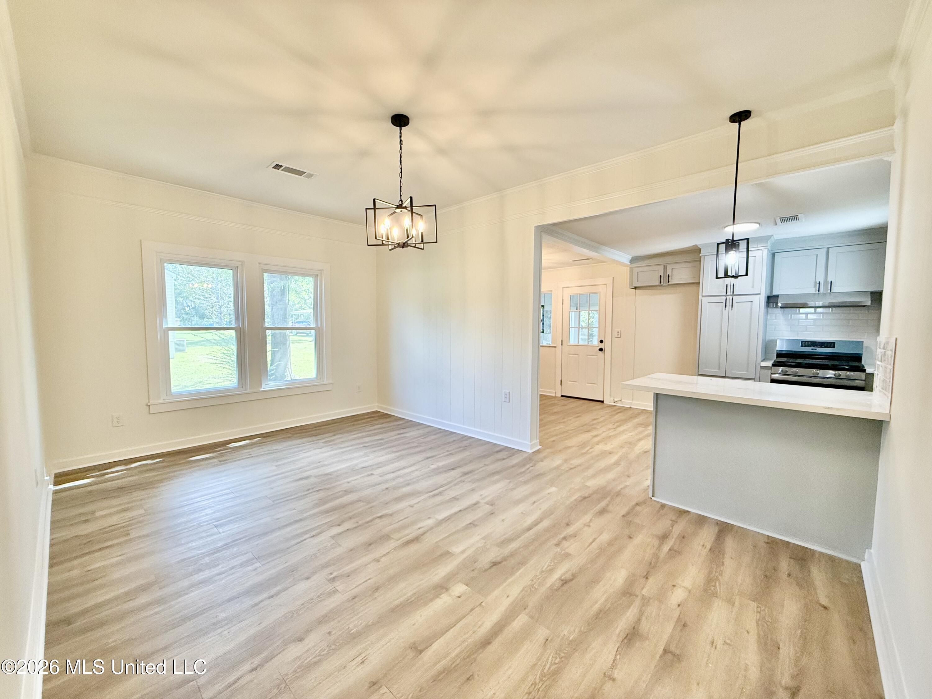108 Lamar Street Property Photo 17