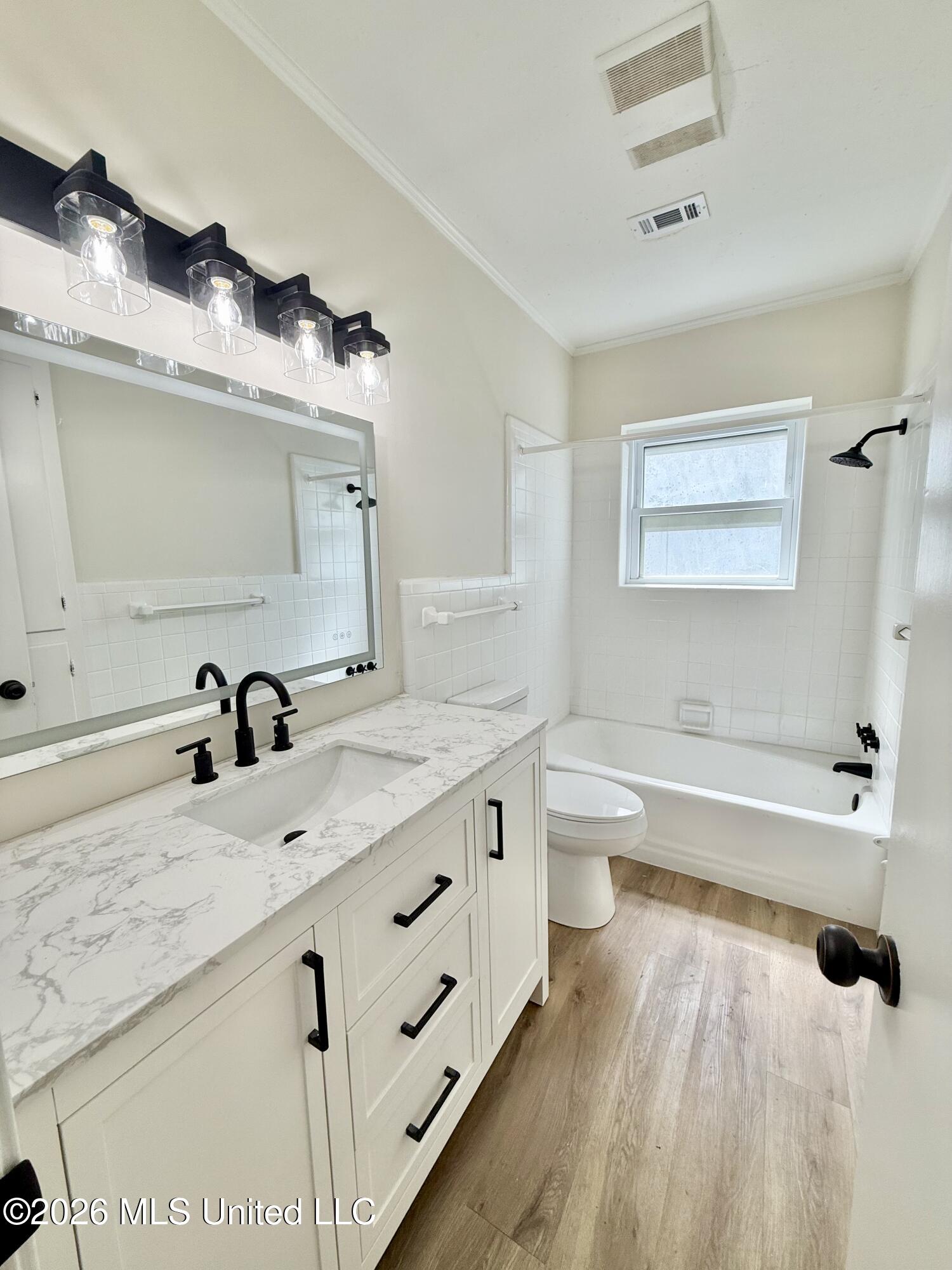 108 Lamar Street Property Photo 33