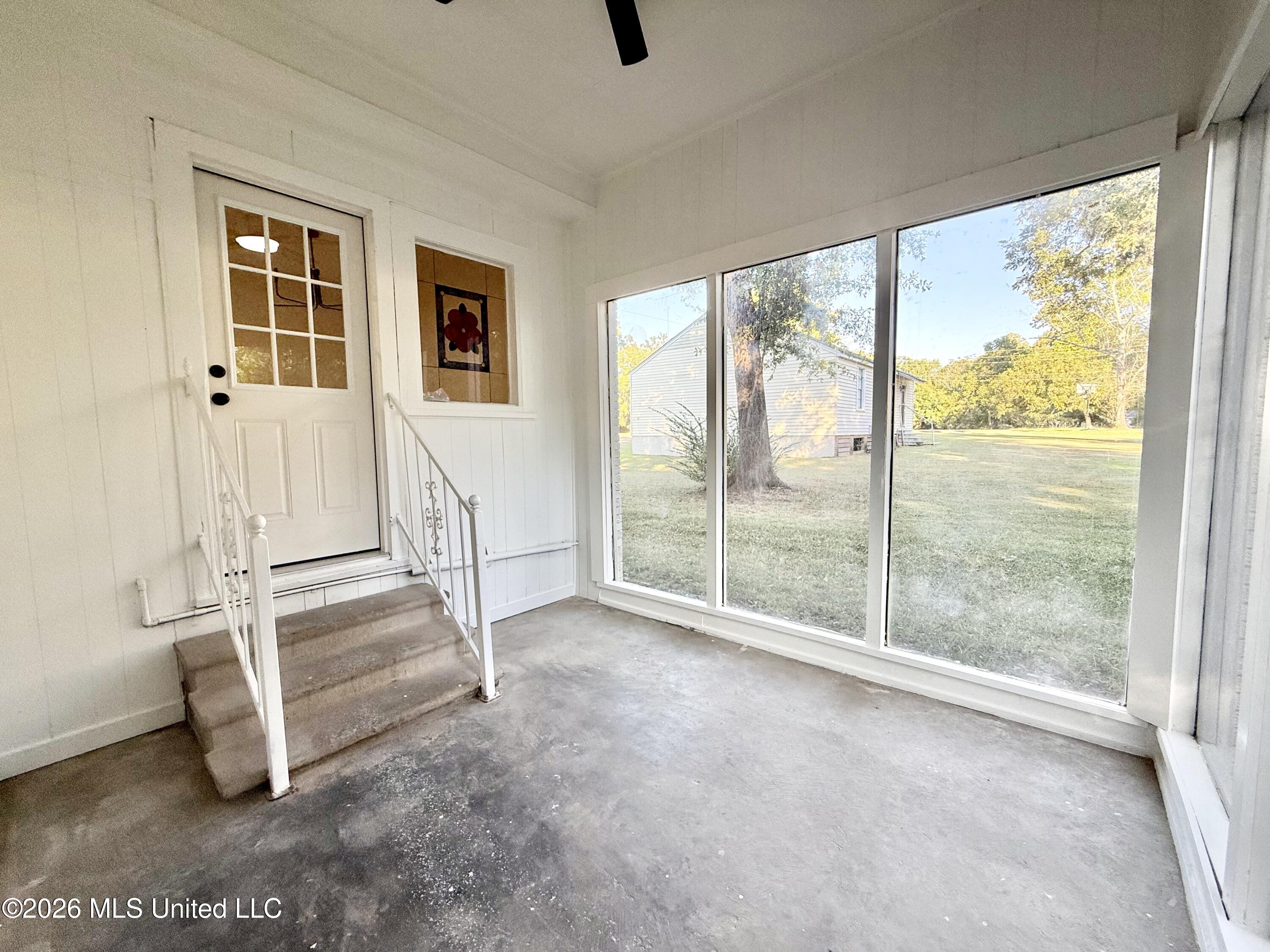 108 Lamar Street Property Photo 37