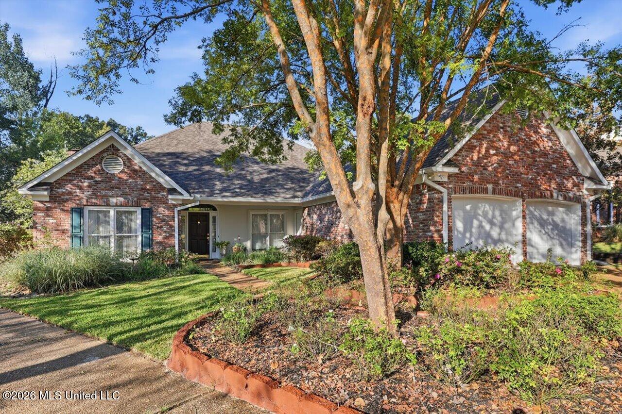 411 Eastpointe Cove Property Photo 1