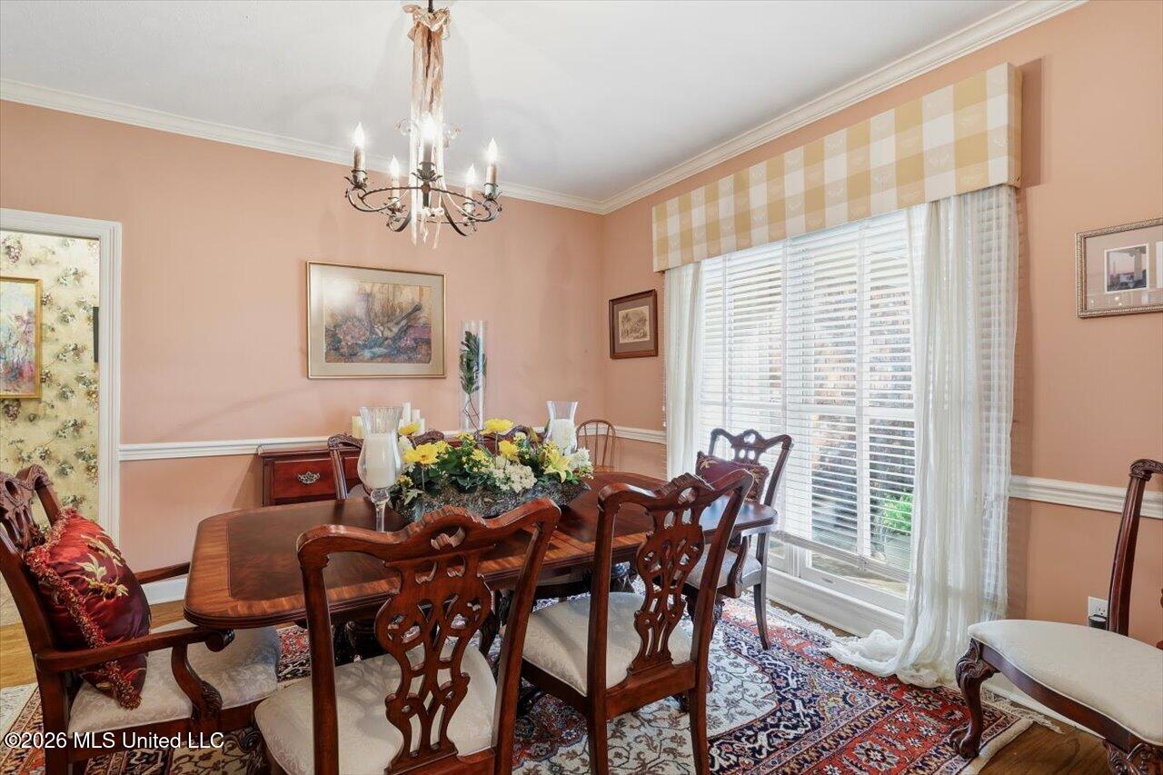 411 Eastpointe Cove Property Photo 8