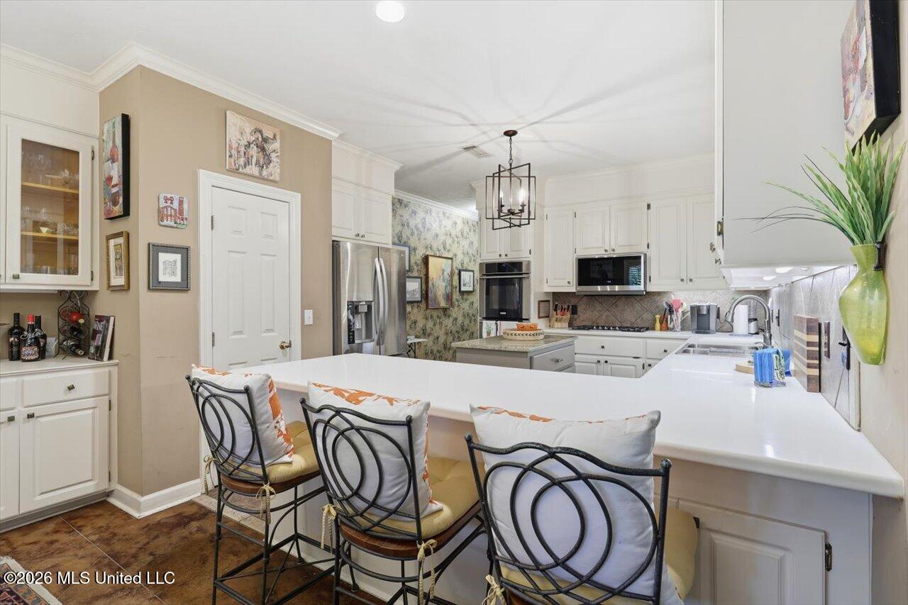 411 Eastpointe Cove Property Photo 17