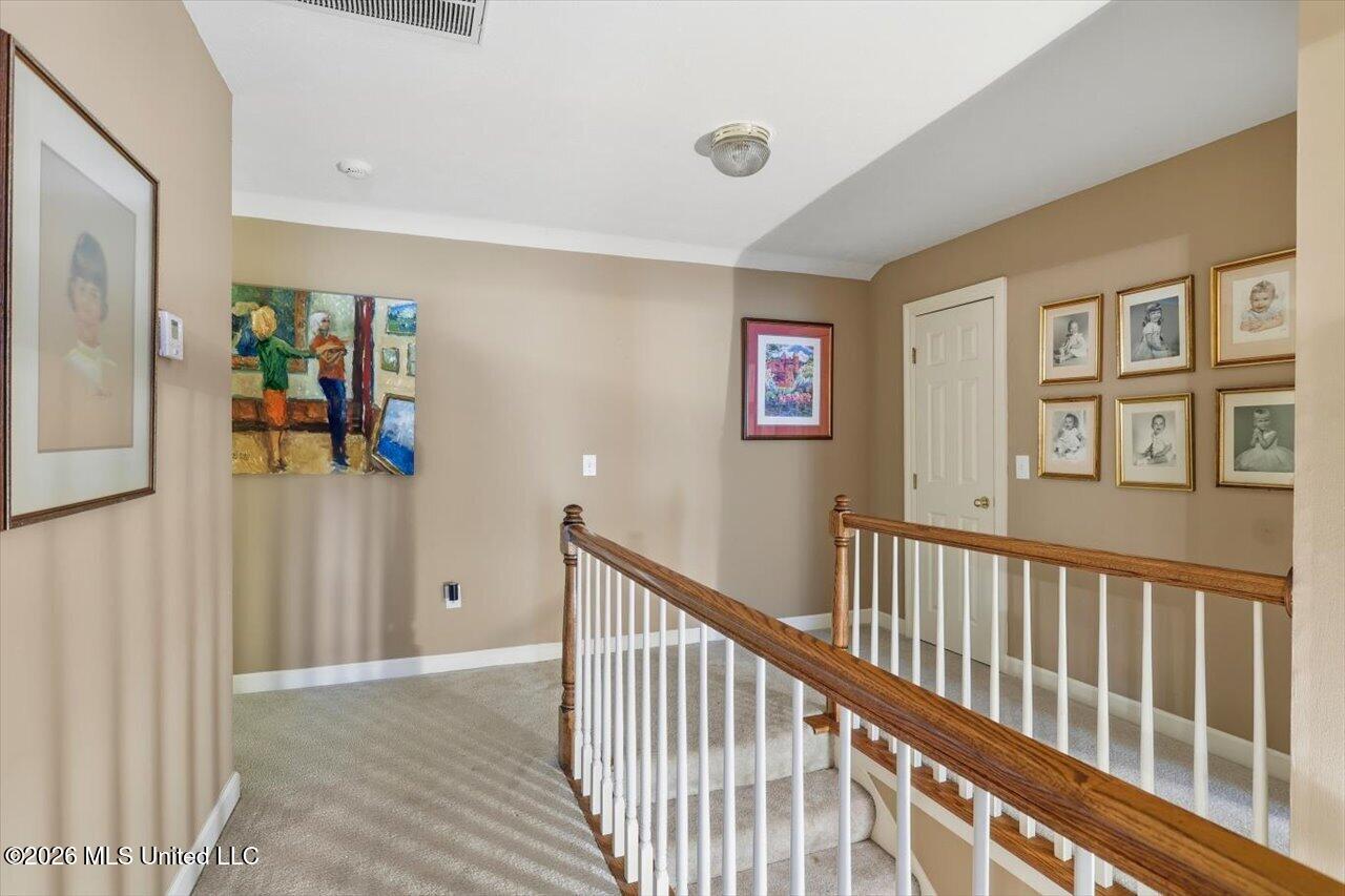 411 Eastpointe Cove Property Photo 24