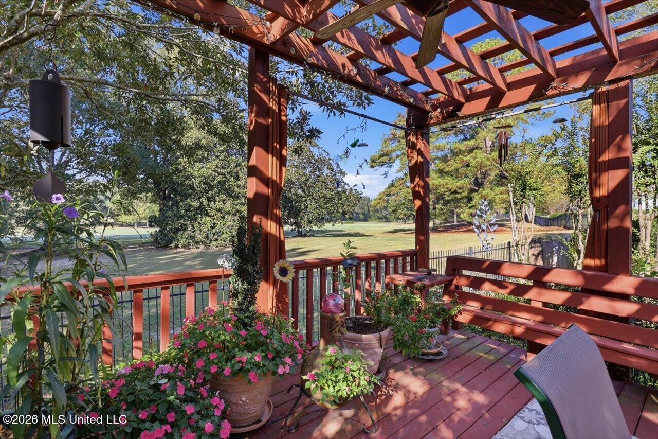 411 Eastpointe Cove Property Photo 31