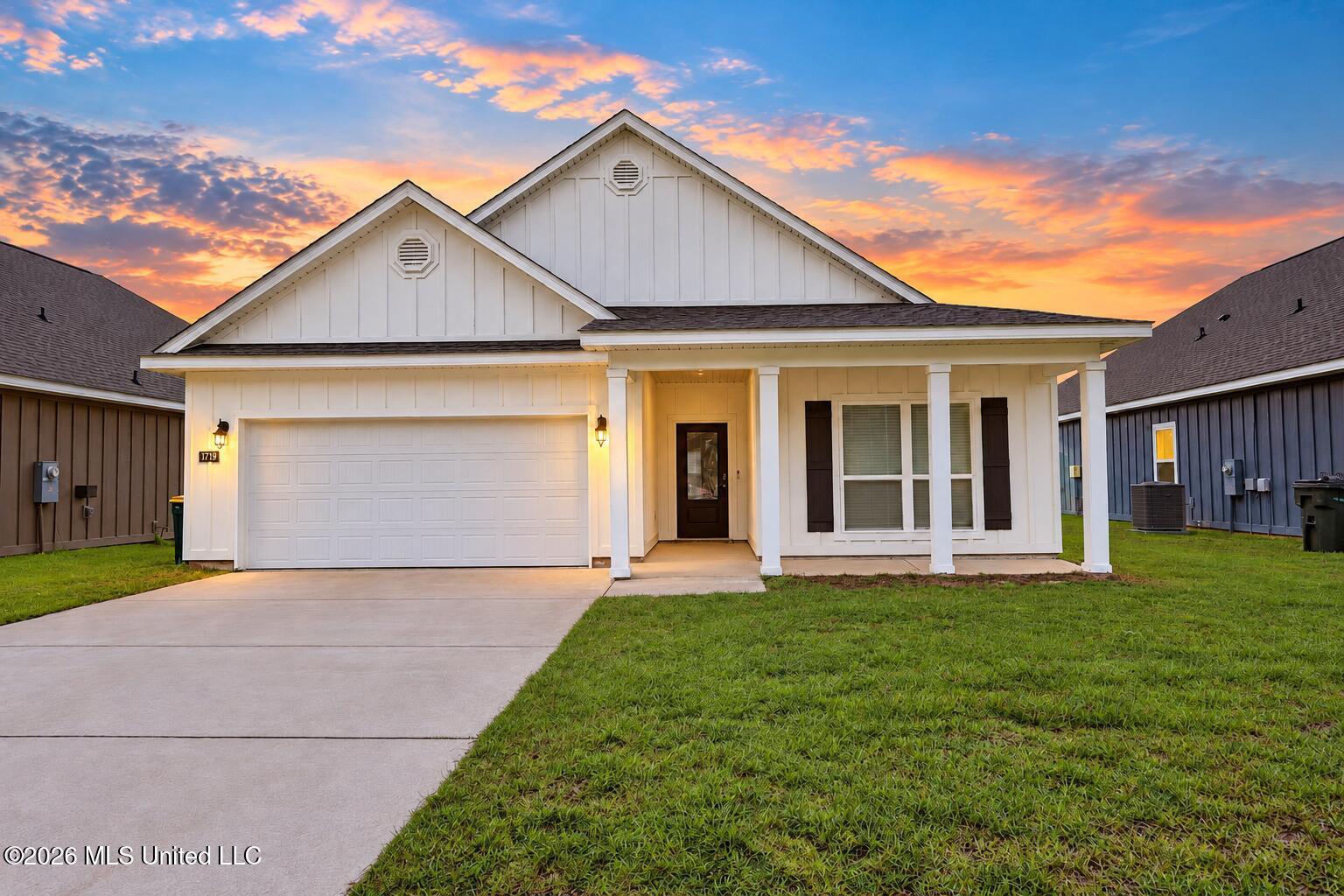 7749 Coral Lane Property Photo 3