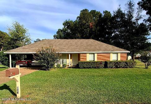 106 Travis Drive Property Photo 1