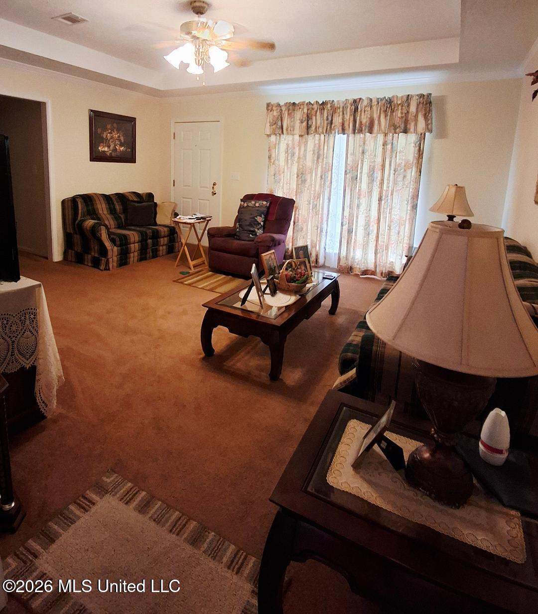 106 Travis Drive Property Photo 2