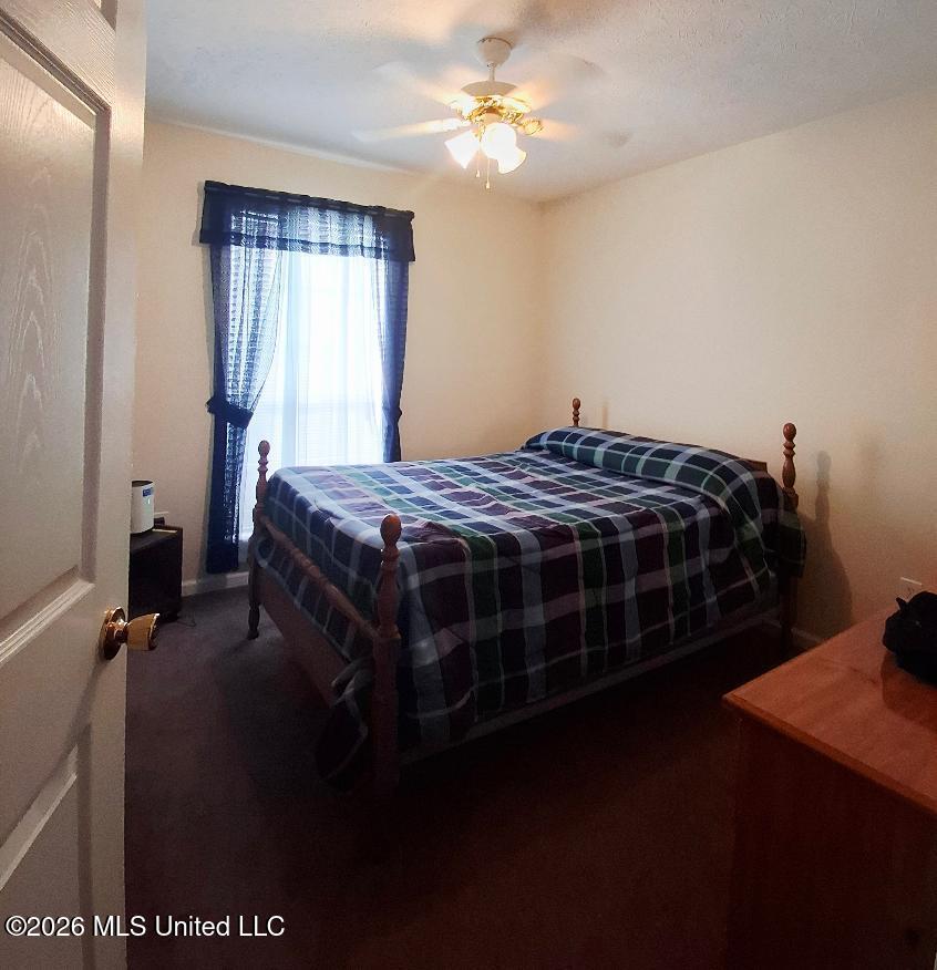 106 Travis Drive Property Photo 10